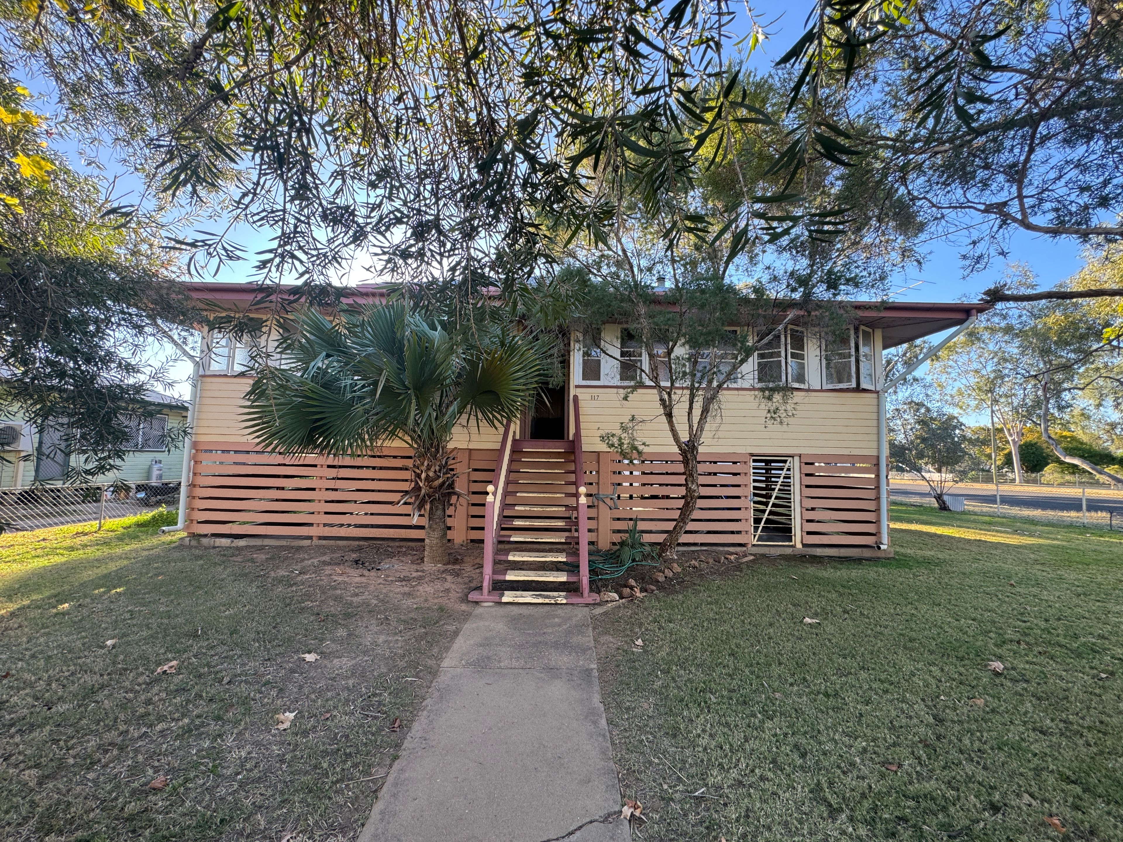 117 Edward Street, Charleville QLD 4470