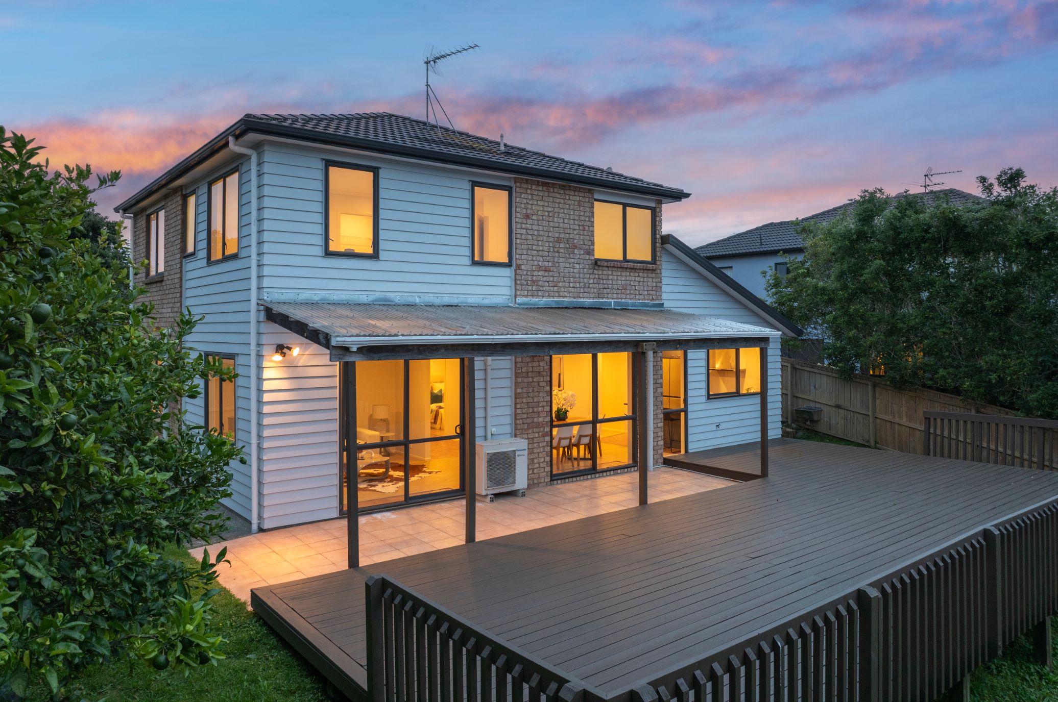 27 William Gamble Drive, Greenhithe, North Shore City
