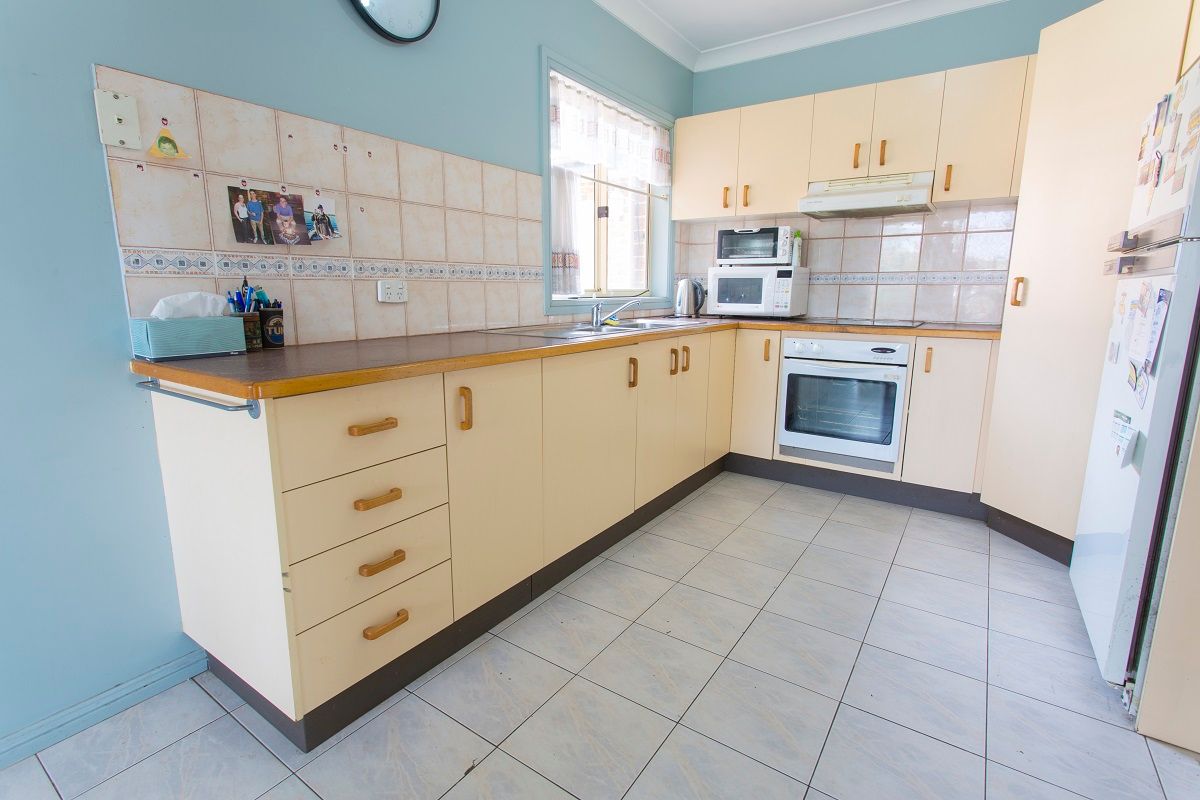 14A Barren Close, Green Valley, NSW 2168