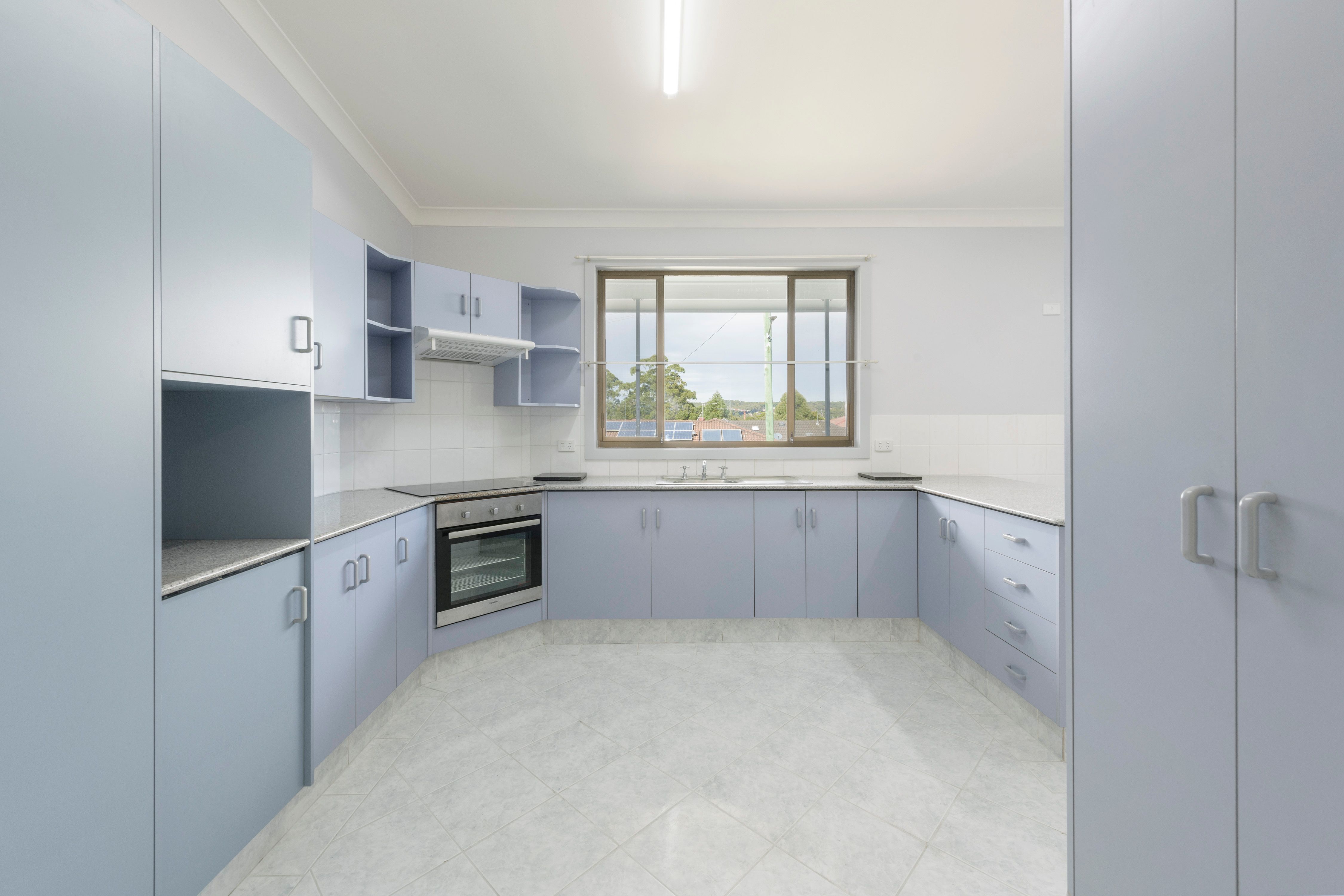 11 Hugo Close, Jesmond, NSW 2299
