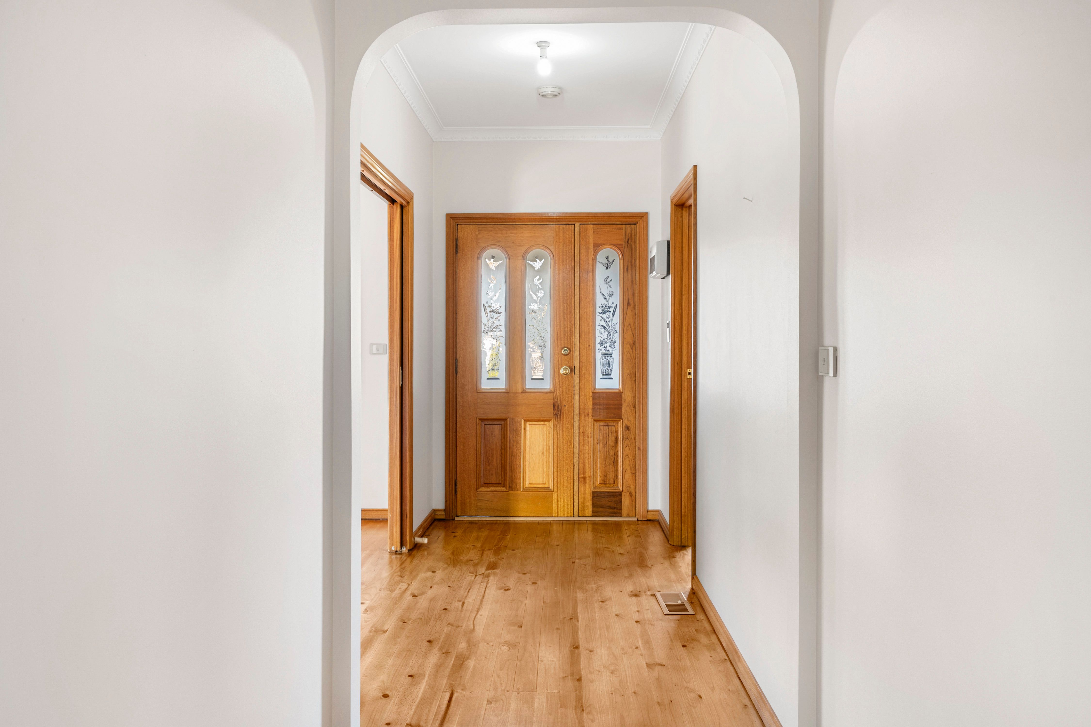 113 Allison Street — photo 3 of 10