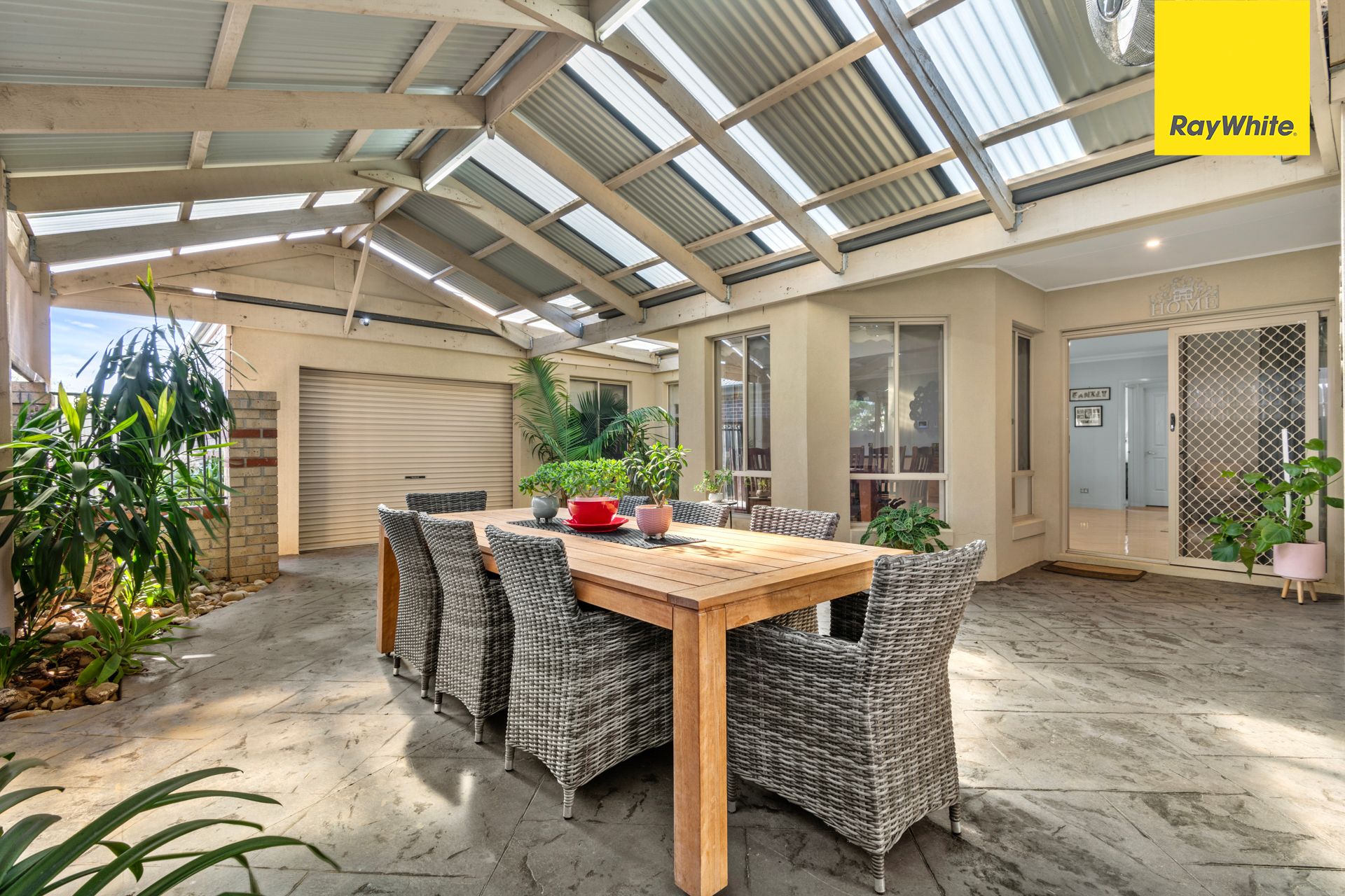 47 Carlyon Close, Melton West VIC 3337