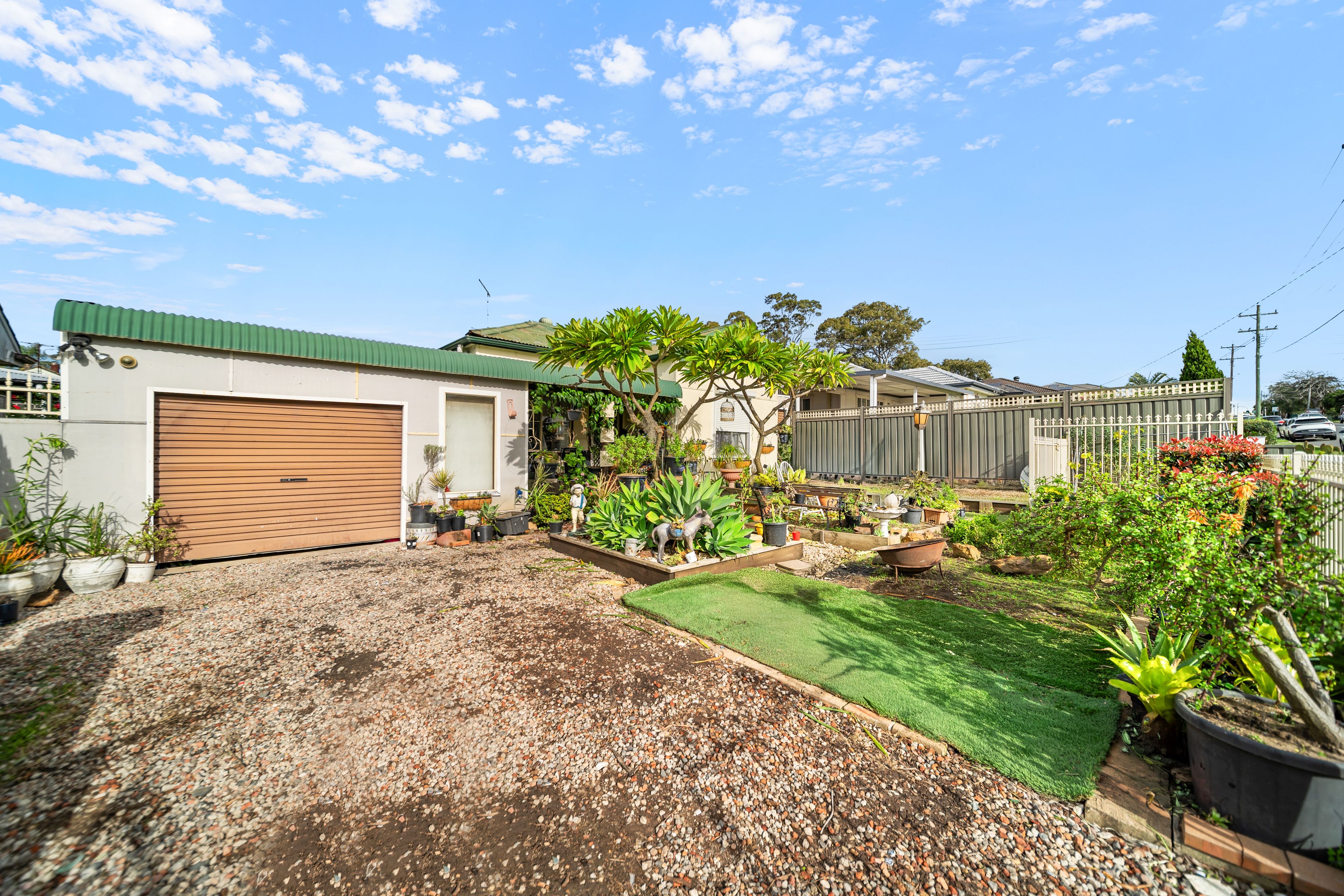 850 The Horsley Drive — photo 11 of 13