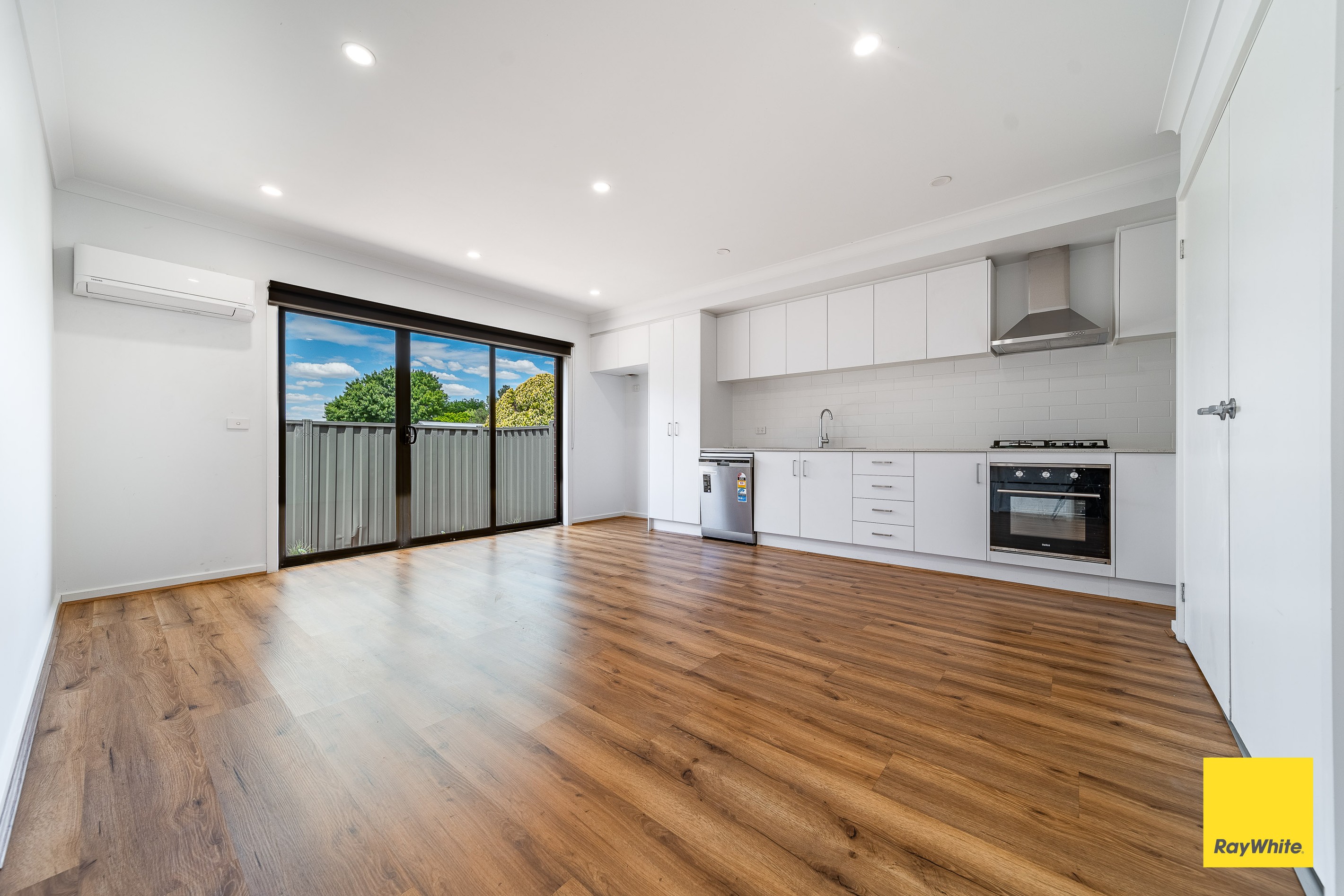 2/150 Holdsworth Road, North Bendigo, VIC 3550