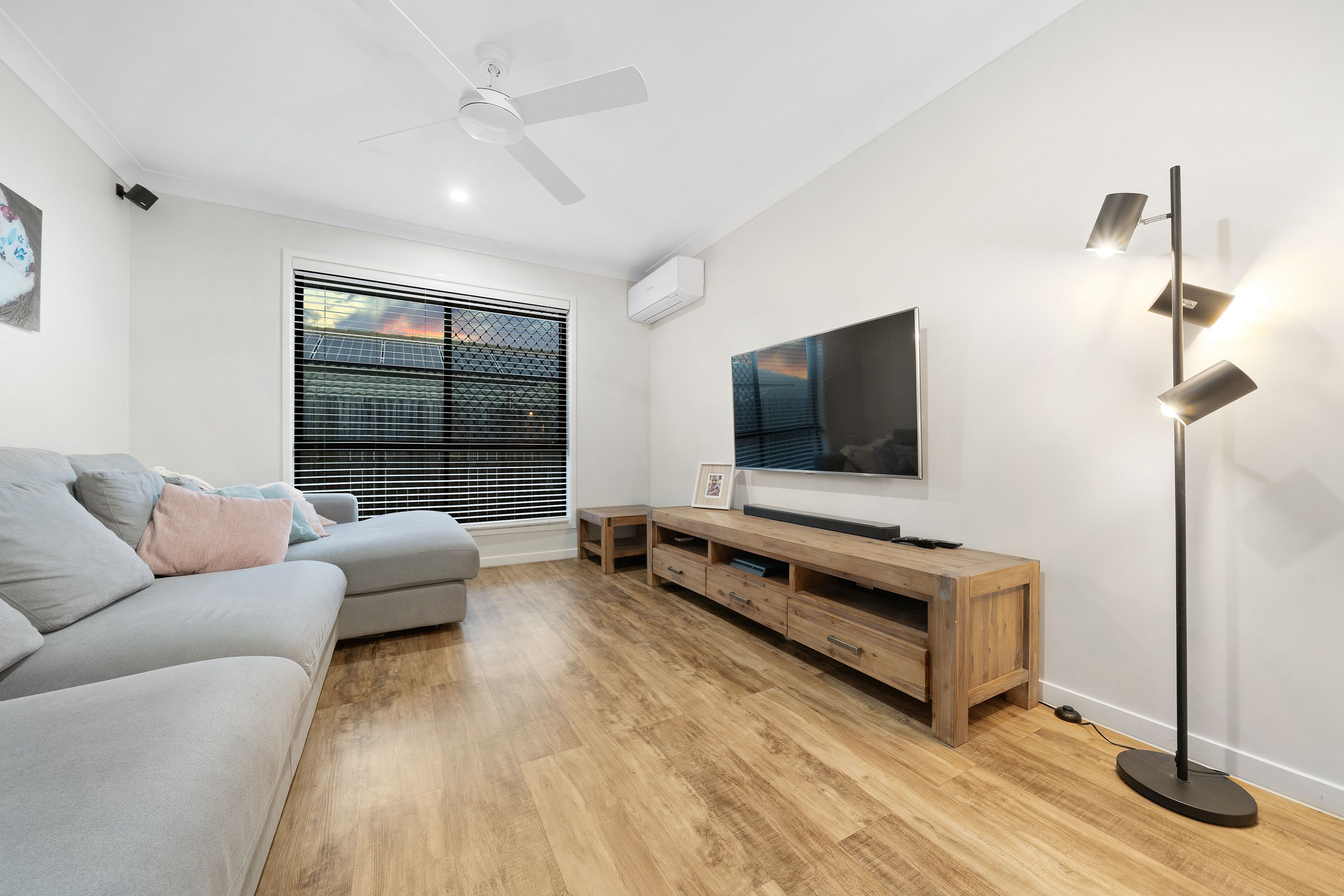 1 Arif Place, Heritage Park, QLD 4118