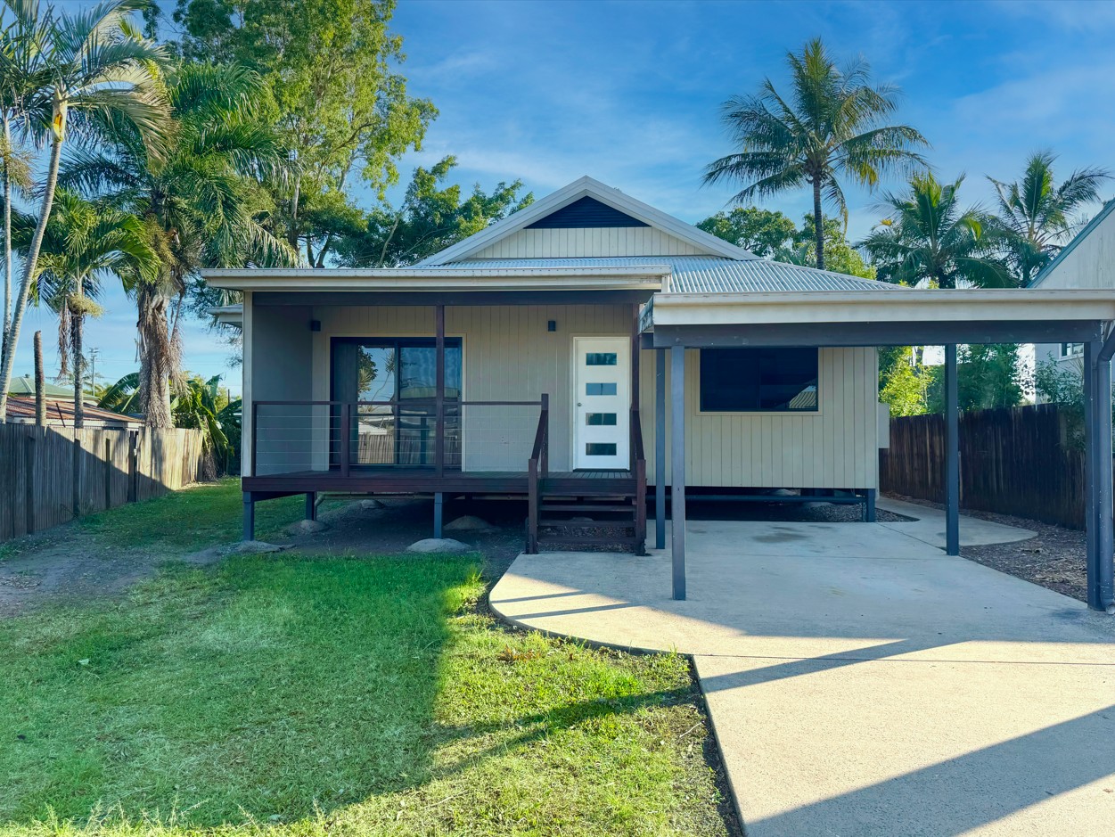 20 Davy Avenue, Proserpine, QLD 4800