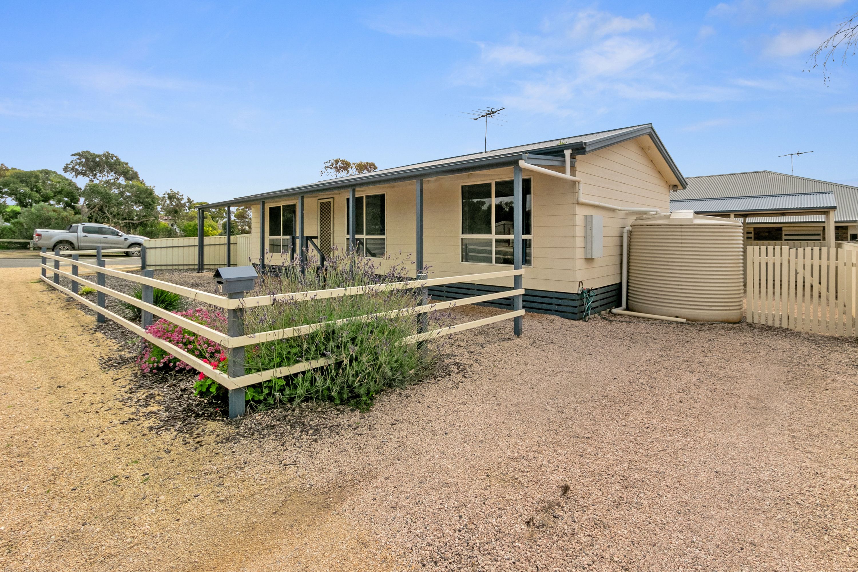 10 Sanders Street, Ardrossan, SA 5571