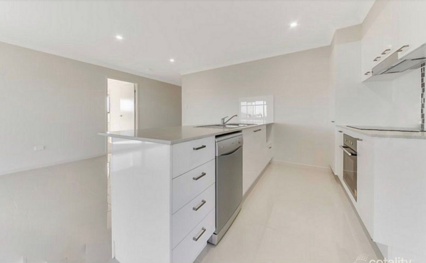 30 Johnson Drive, Hidden Valley, QLD 4703