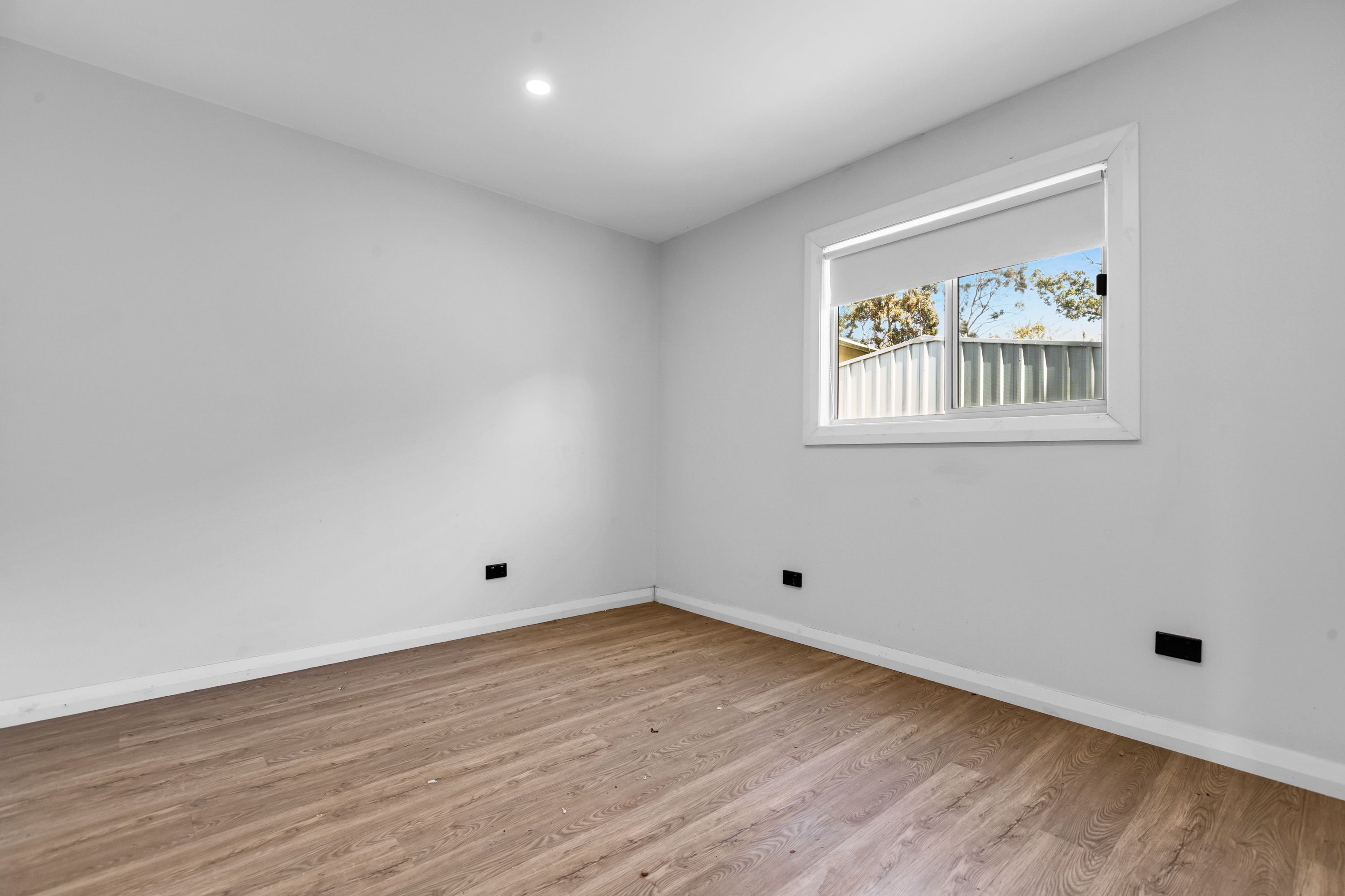 1a Whittaker Crescent — photo 5 of 11