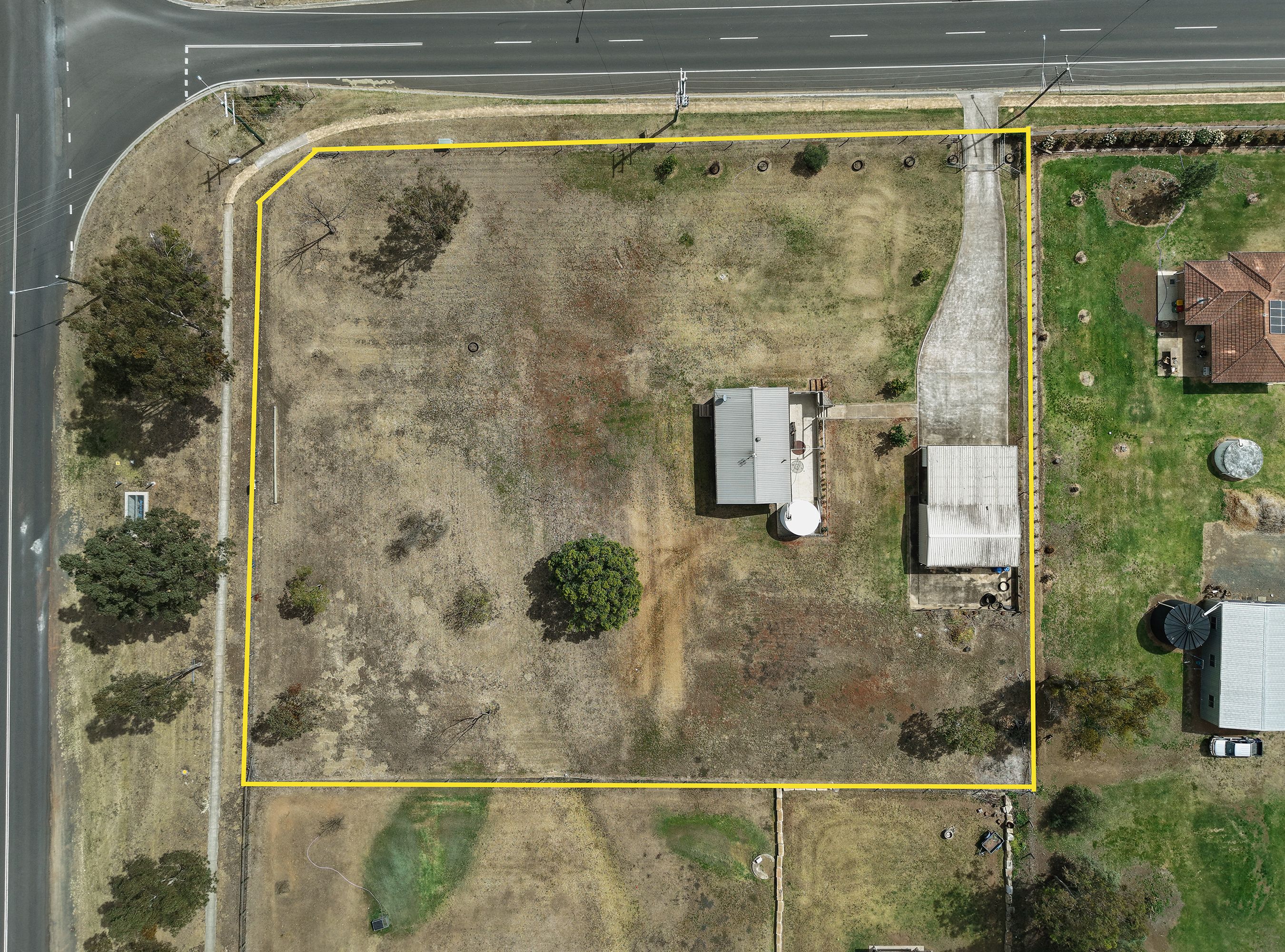 42 Goombungee Meringandan Road — photo 15 of 19