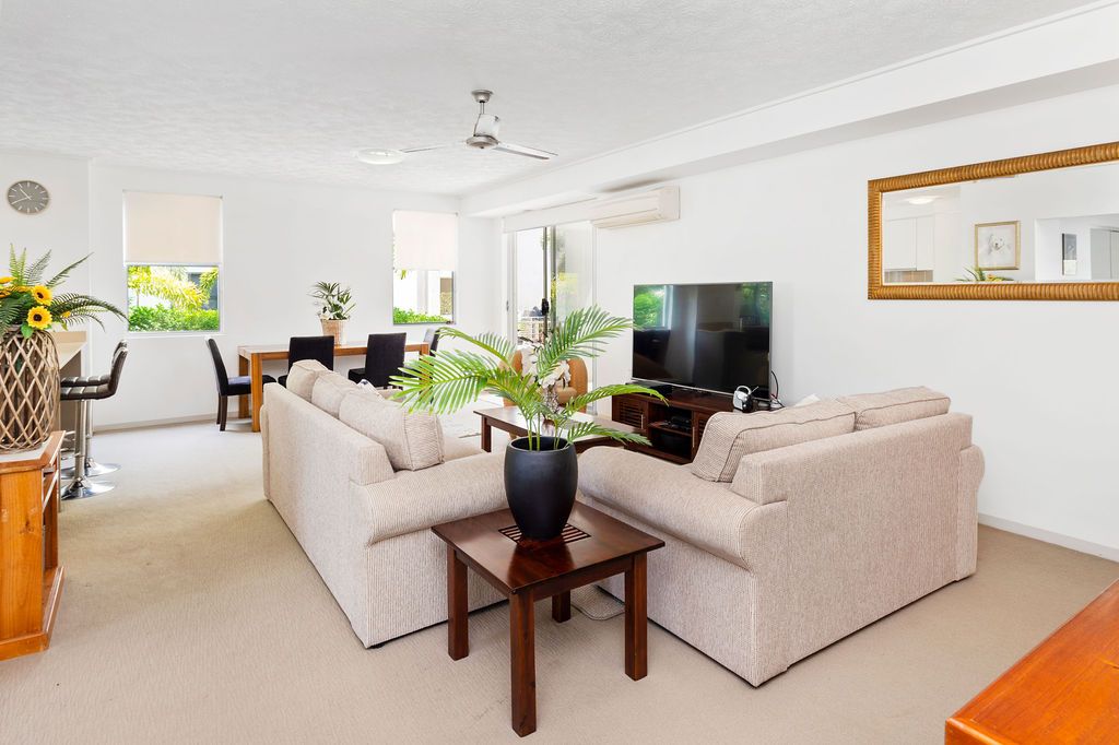 111/64-66 Sickle Avenue, Hope Island, QLD 4212