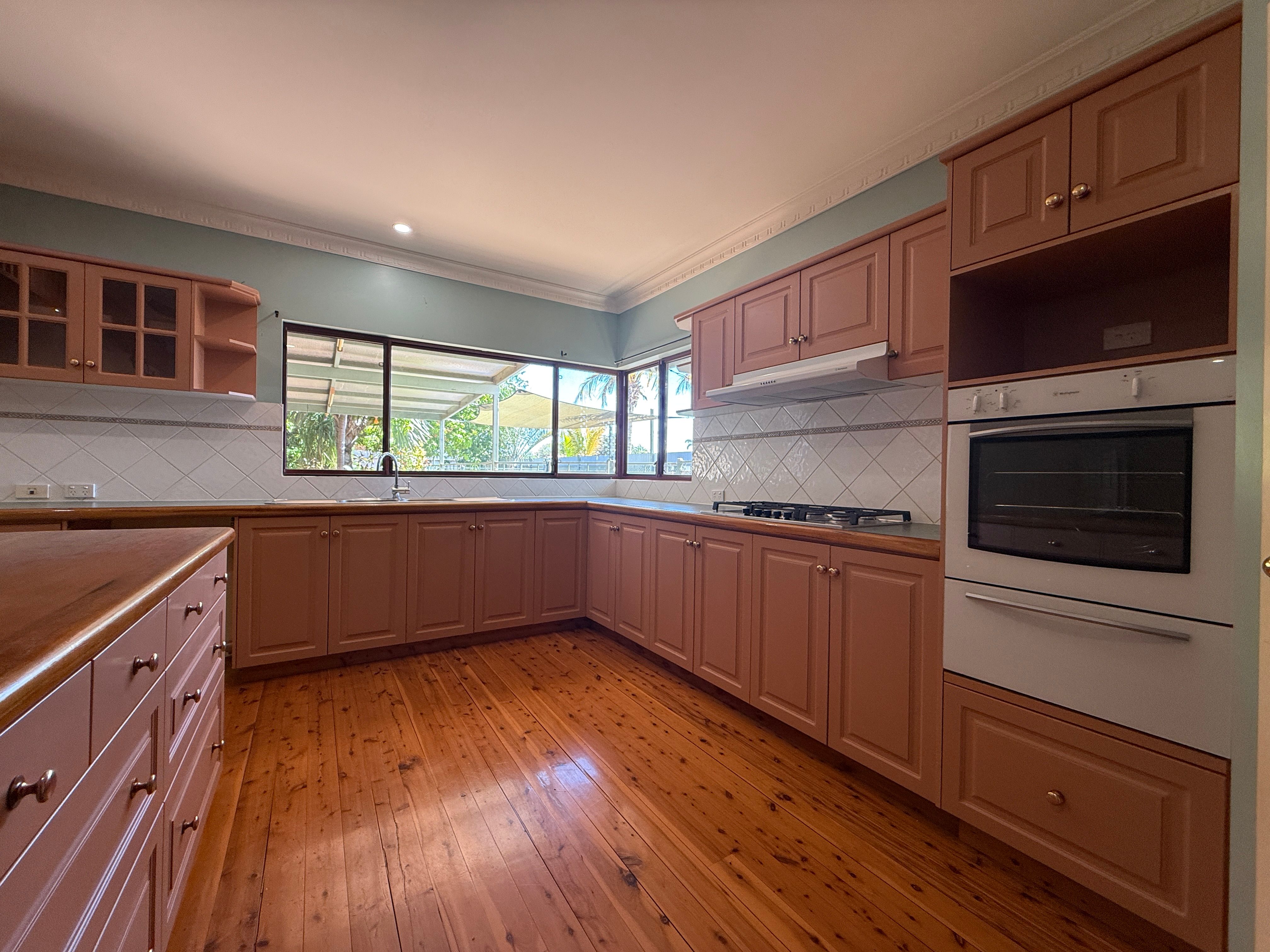 10 Wedge Place, Millars Well, WA 6714