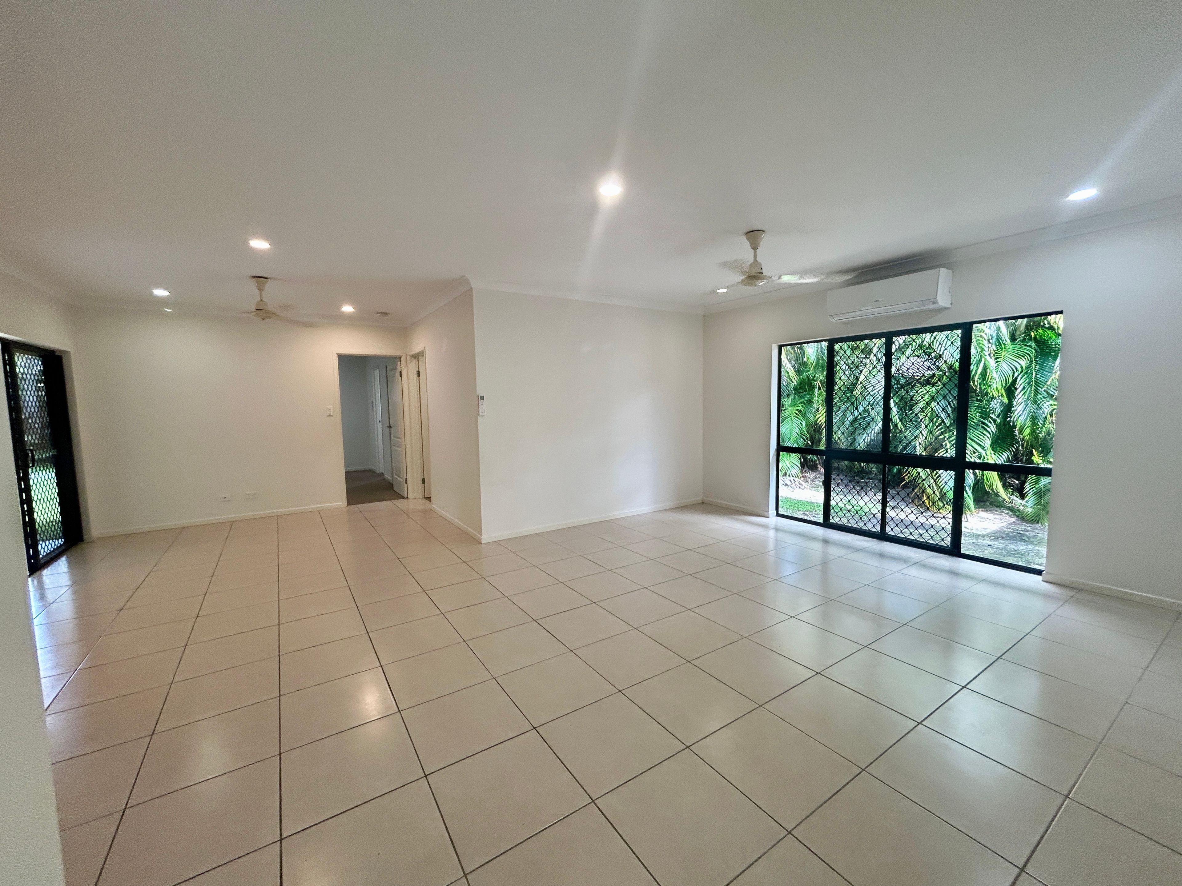 14 Liontown Way, Trinity Park, QLD 4879