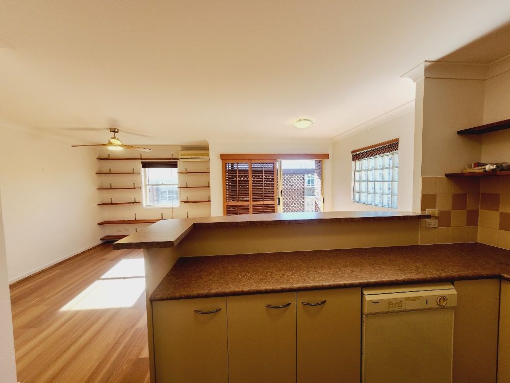 13/263 Gregory Terrace — photo 9 of 12