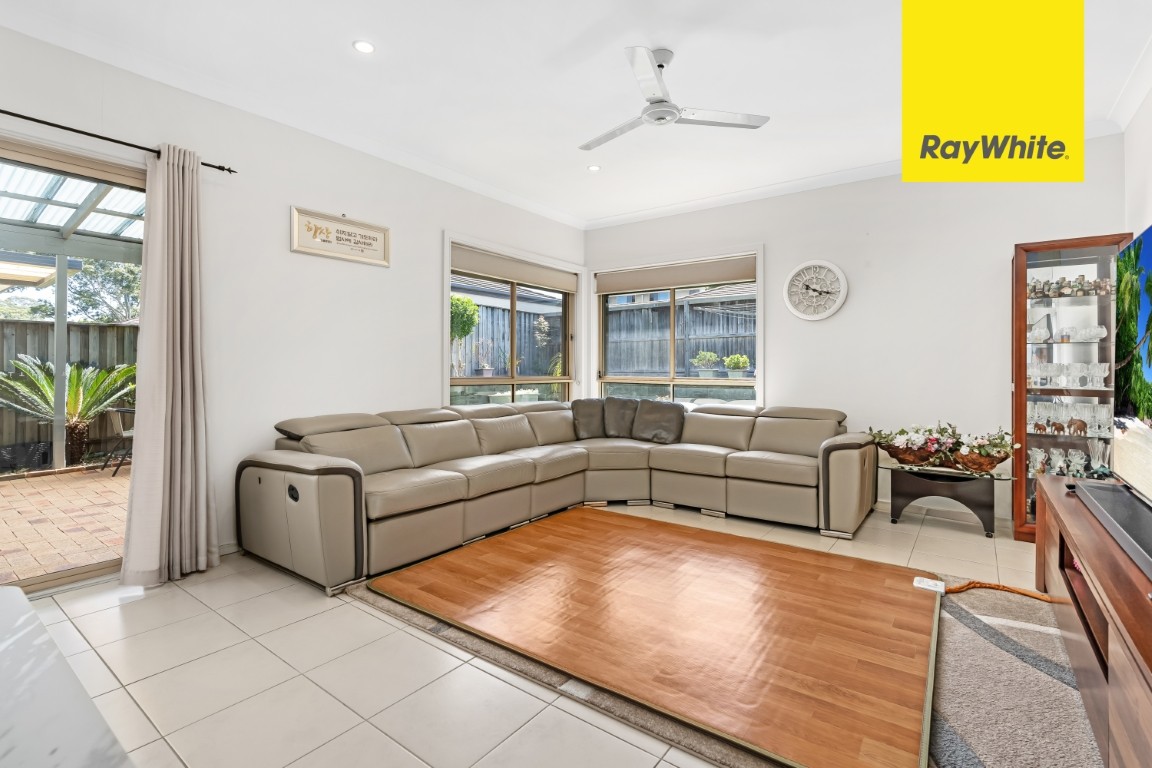 4 Betty Cuthbert Drive, Lidcombe, NSW 2141