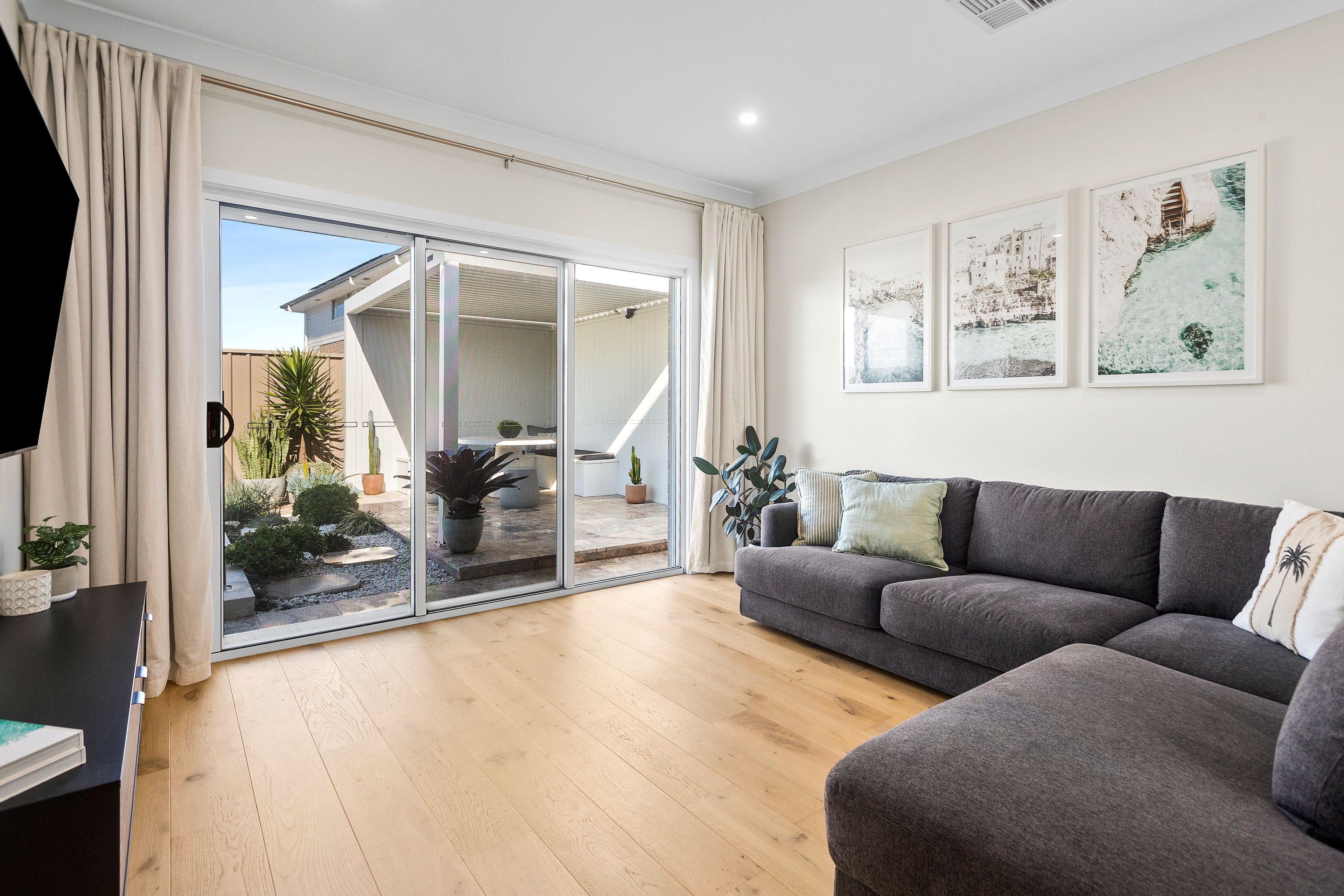 8 Catamaran Avenue — photo 12 of 18