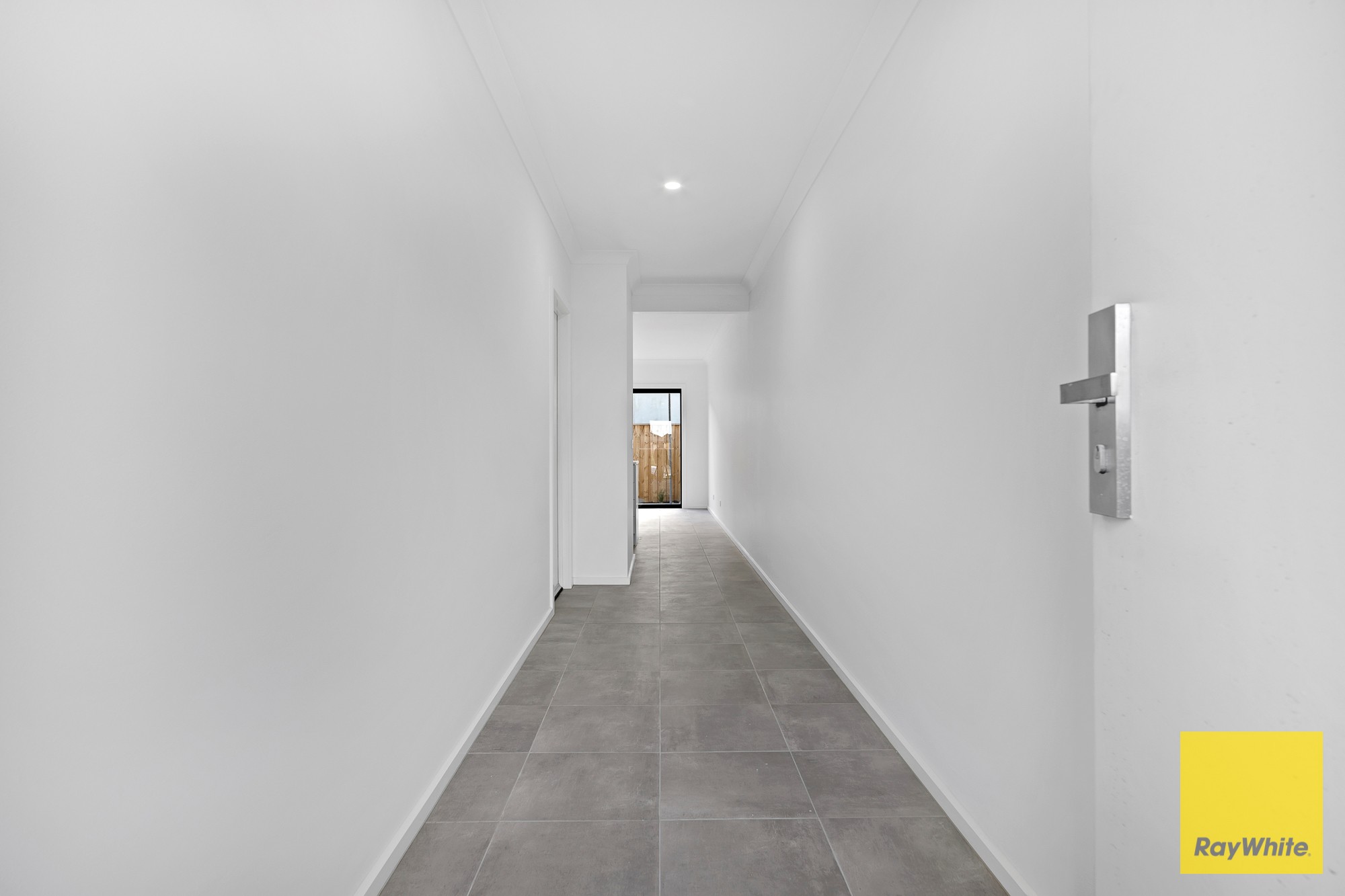 31 Wheatsheaf Road, Wyndham Vale, VIC 3024