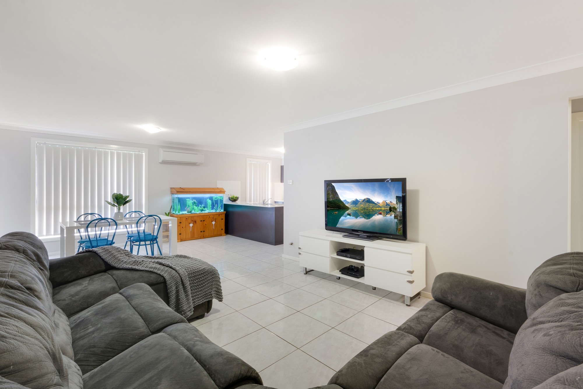 10 Epsom Street, Spring Farm, NSW 2570