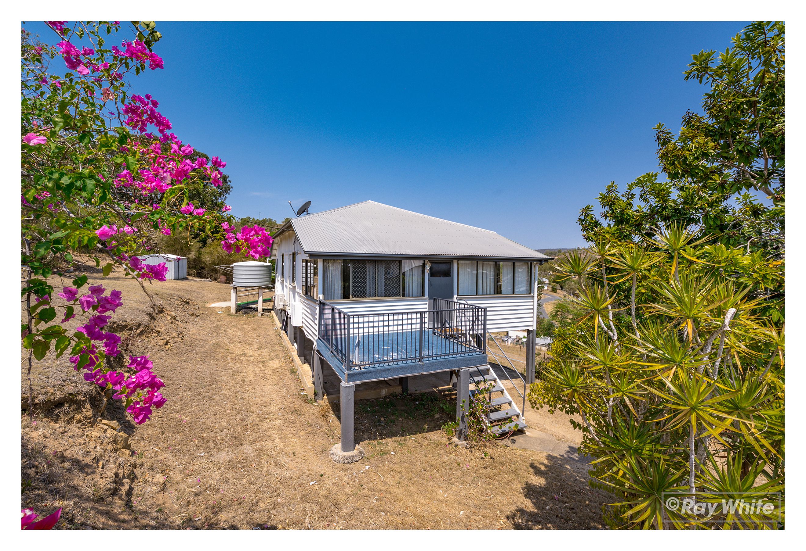 4 Hill Street, Mount Morgan, QLD 4714