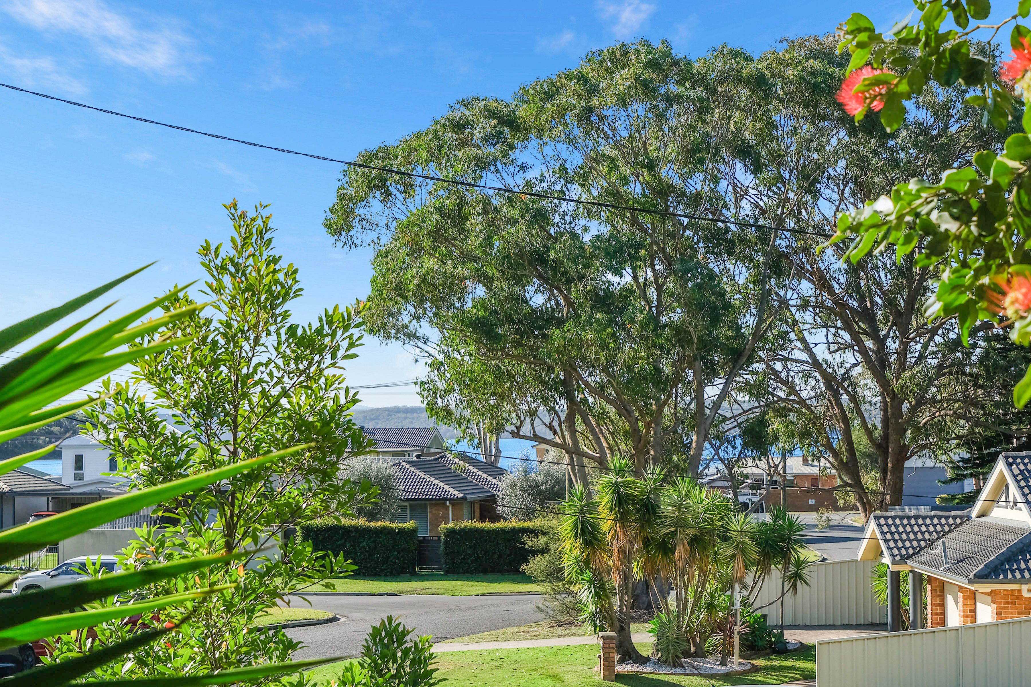 11 Minton Close — photo 3 of 16