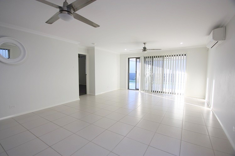 25 Dutton Street, Spring Farm, NSW 2570