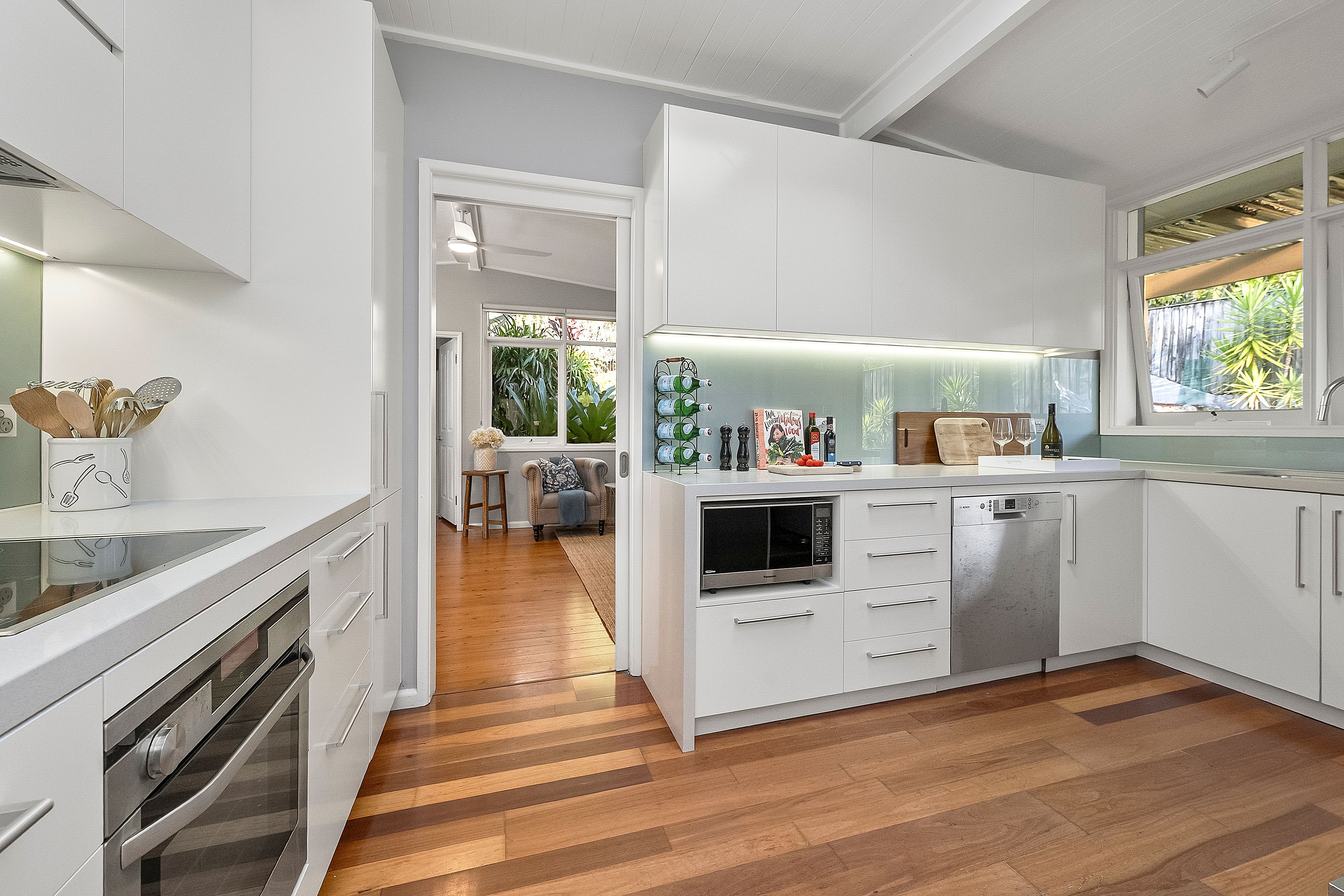15 Lister Street — photo 5 of 16