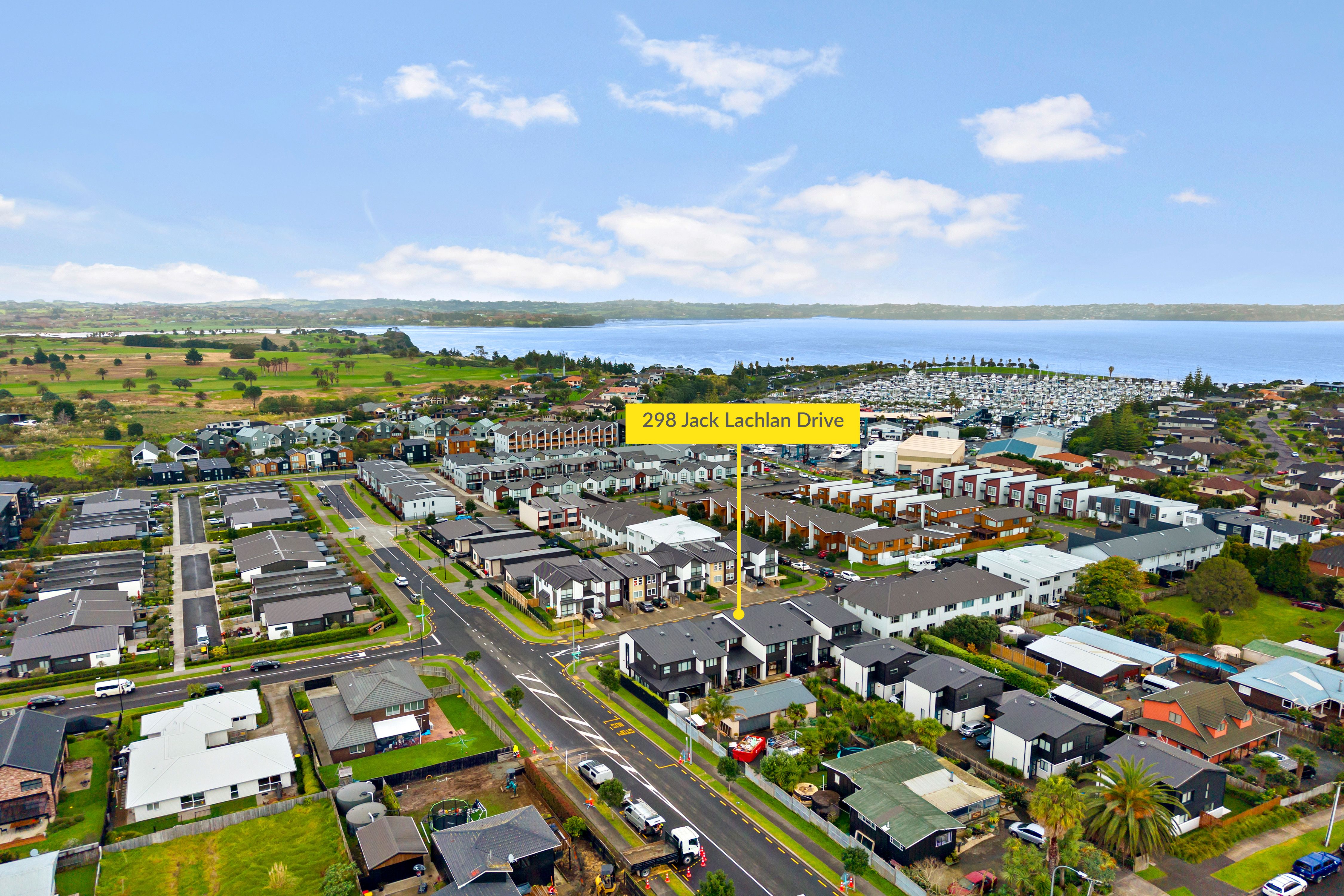 298 Jack Lachlan Drive, Beachlands, Manukau City