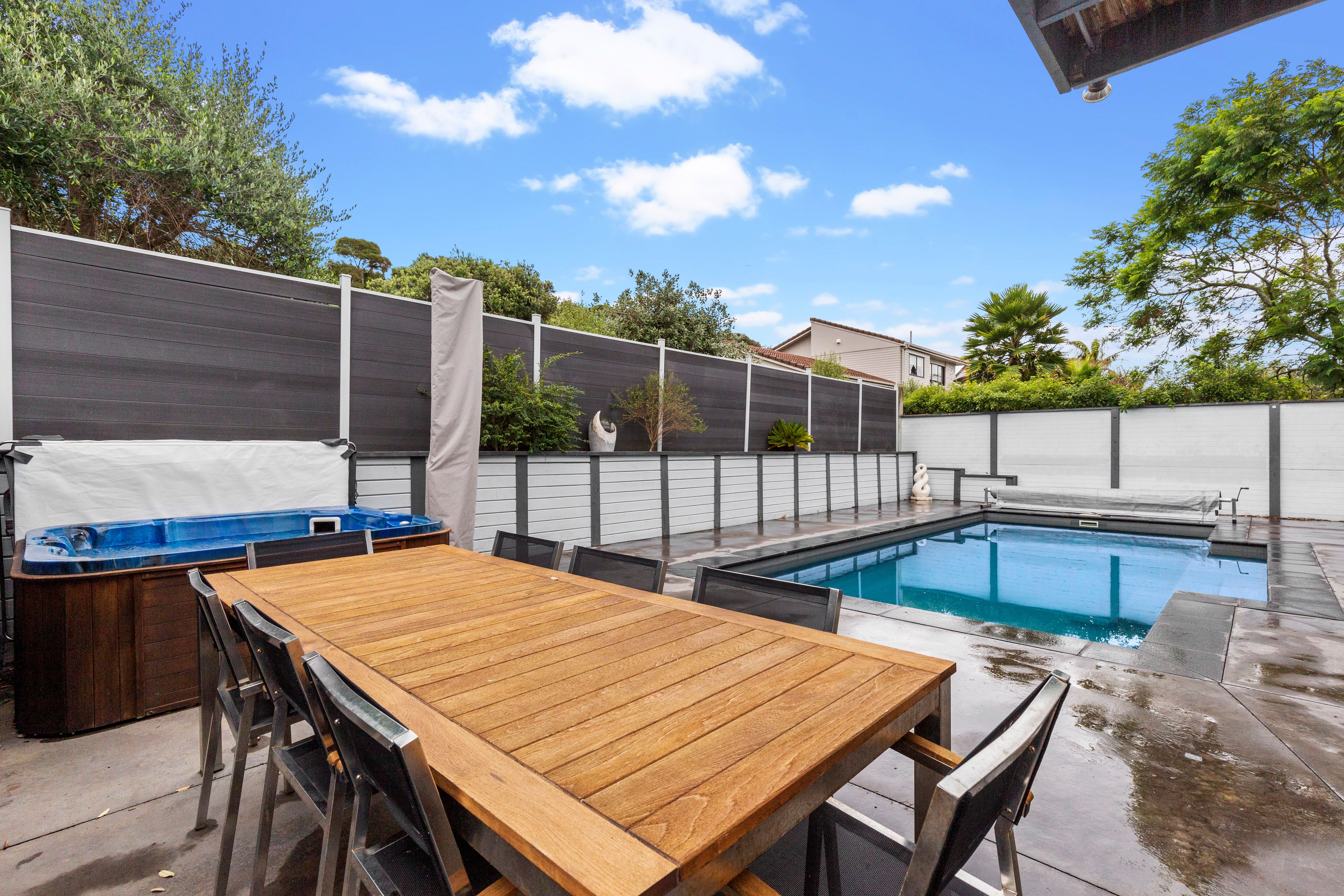 47 The Esplanade, Eastern Beach, Manukau City