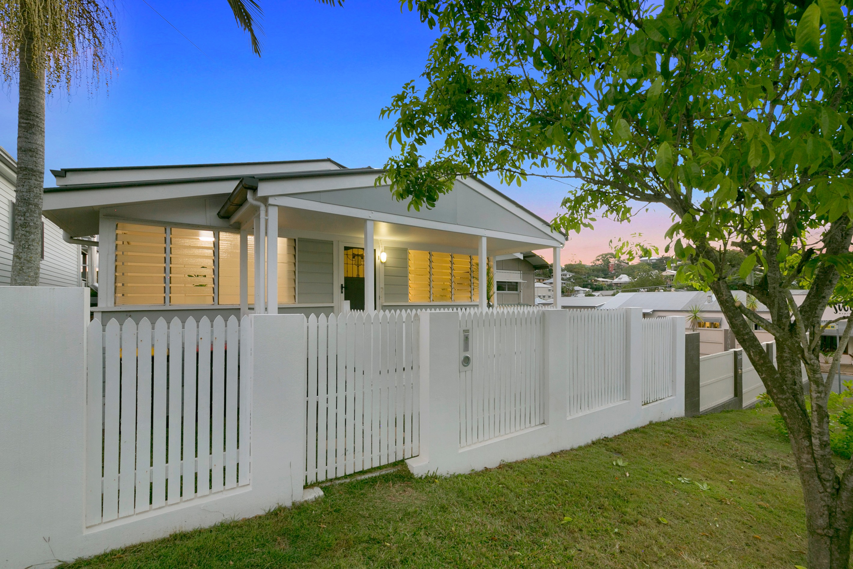 98 Lower Cairns Terrace, Paddington, QLD 4064