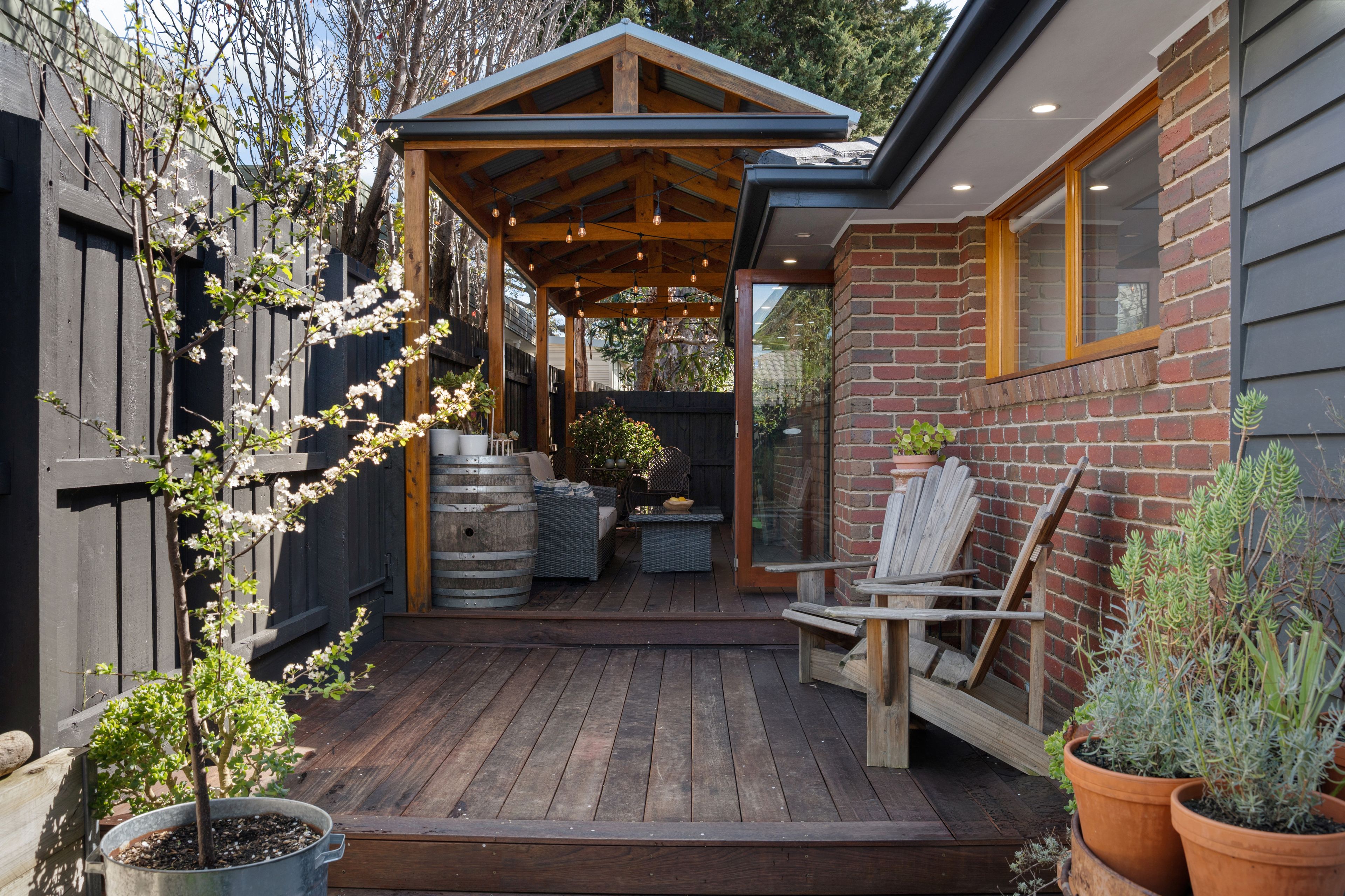 2/10 Keith Street — photo 10 of 16