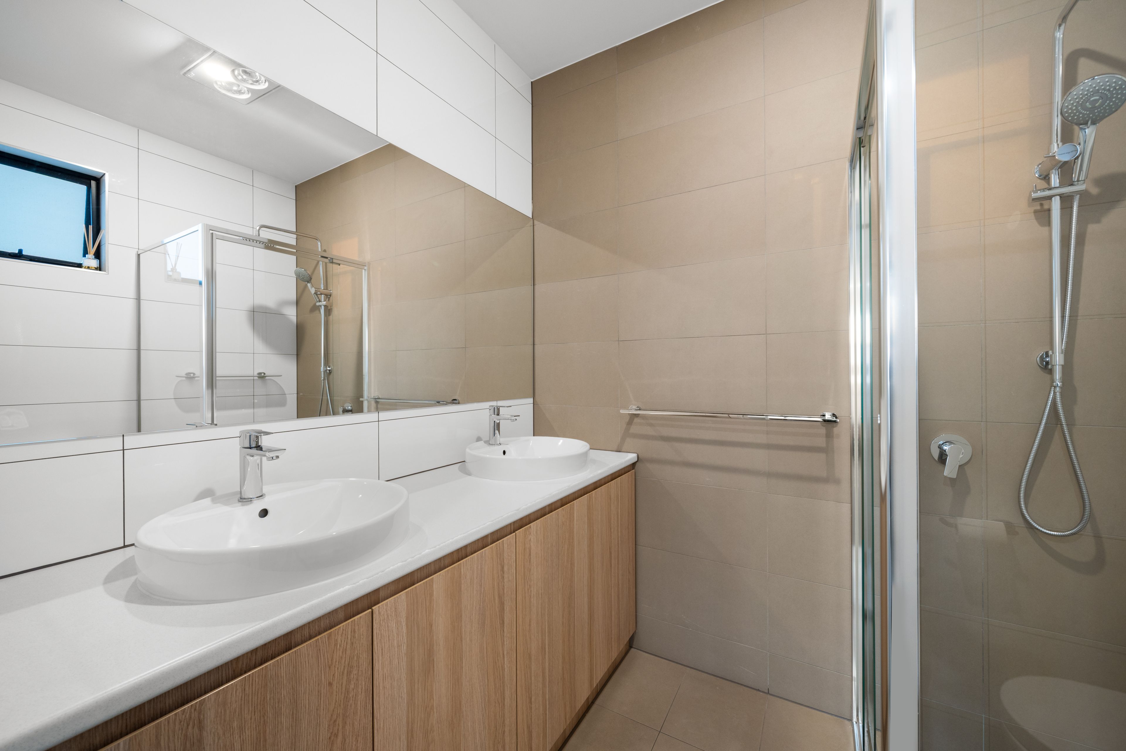 2/34A James Street — photo 19 of 28