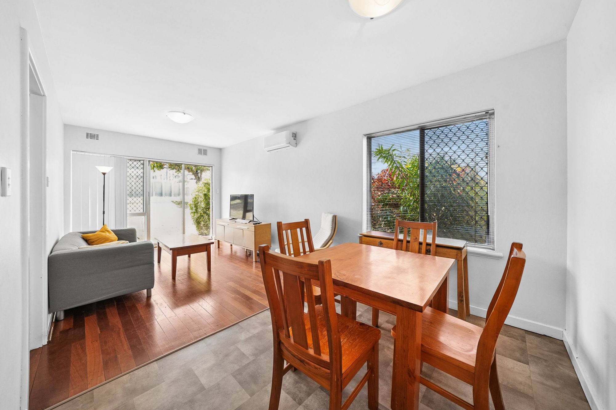 9/21 Main Street — photo from Ray White Whiteman & Associates