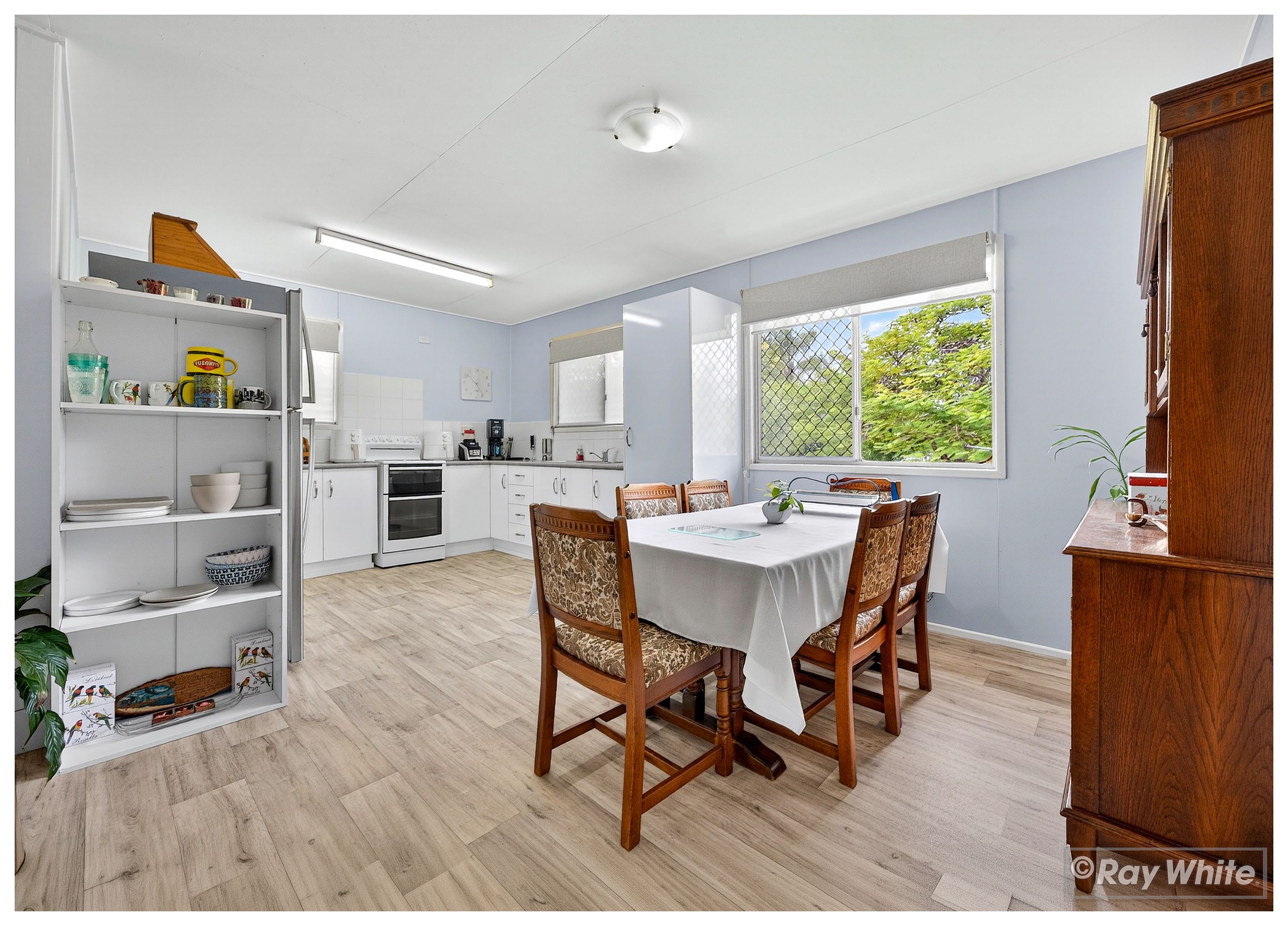212 Farm Street — photo 5 of 30