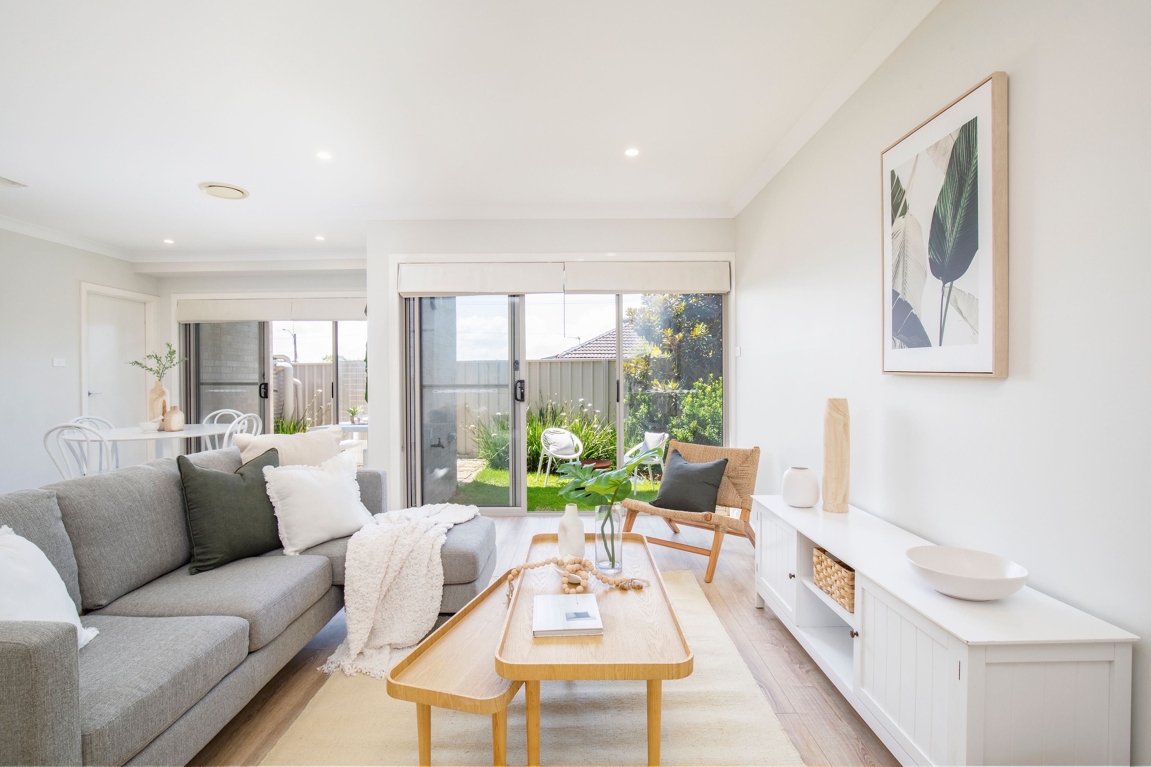 4 Crest Road, Wallsend NSW 2287