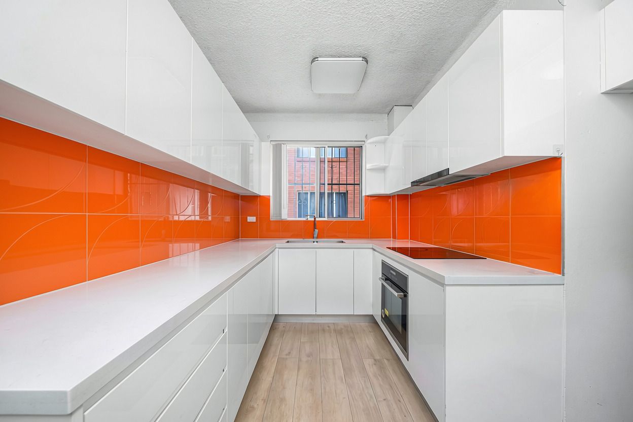 2/9 Fisher Street — photo 4 of 7