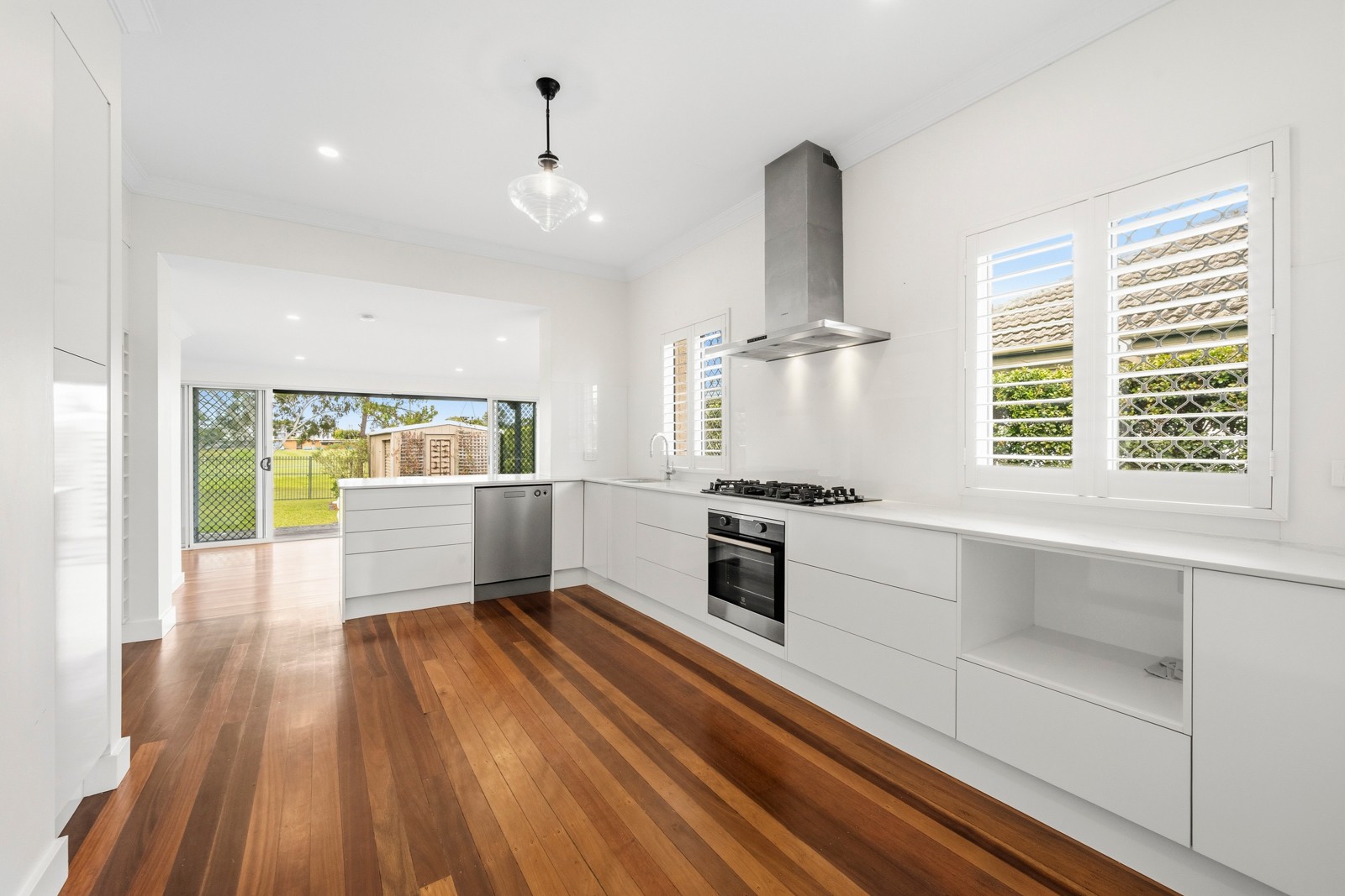 12 Hedley Avenue, Nundah, QLD 4012