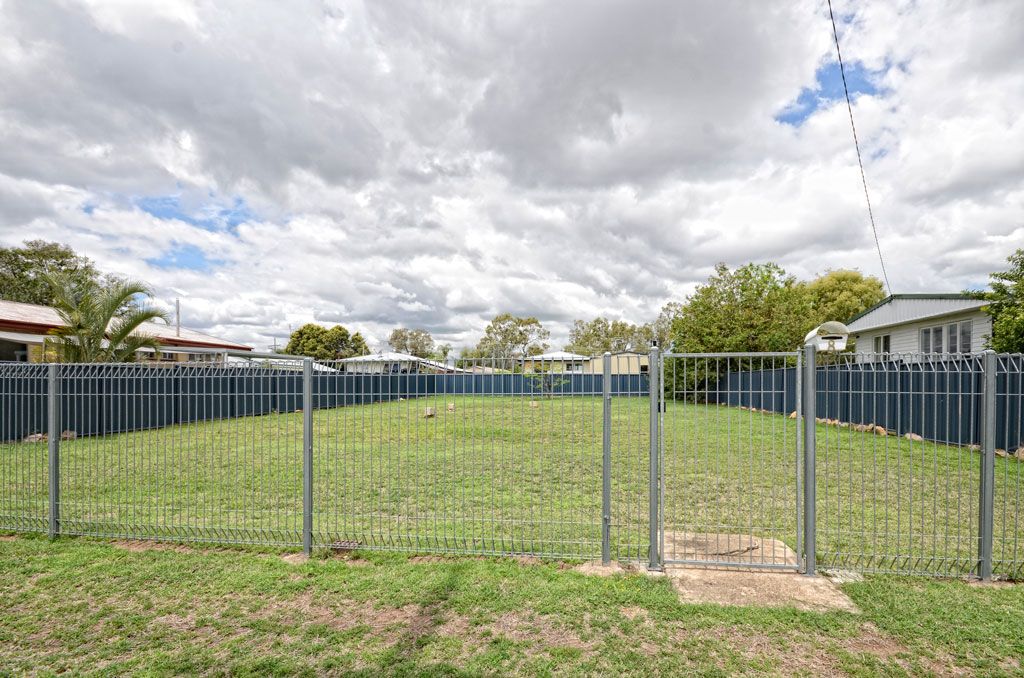 8 Gerard Street, Biloela QLD 4715
