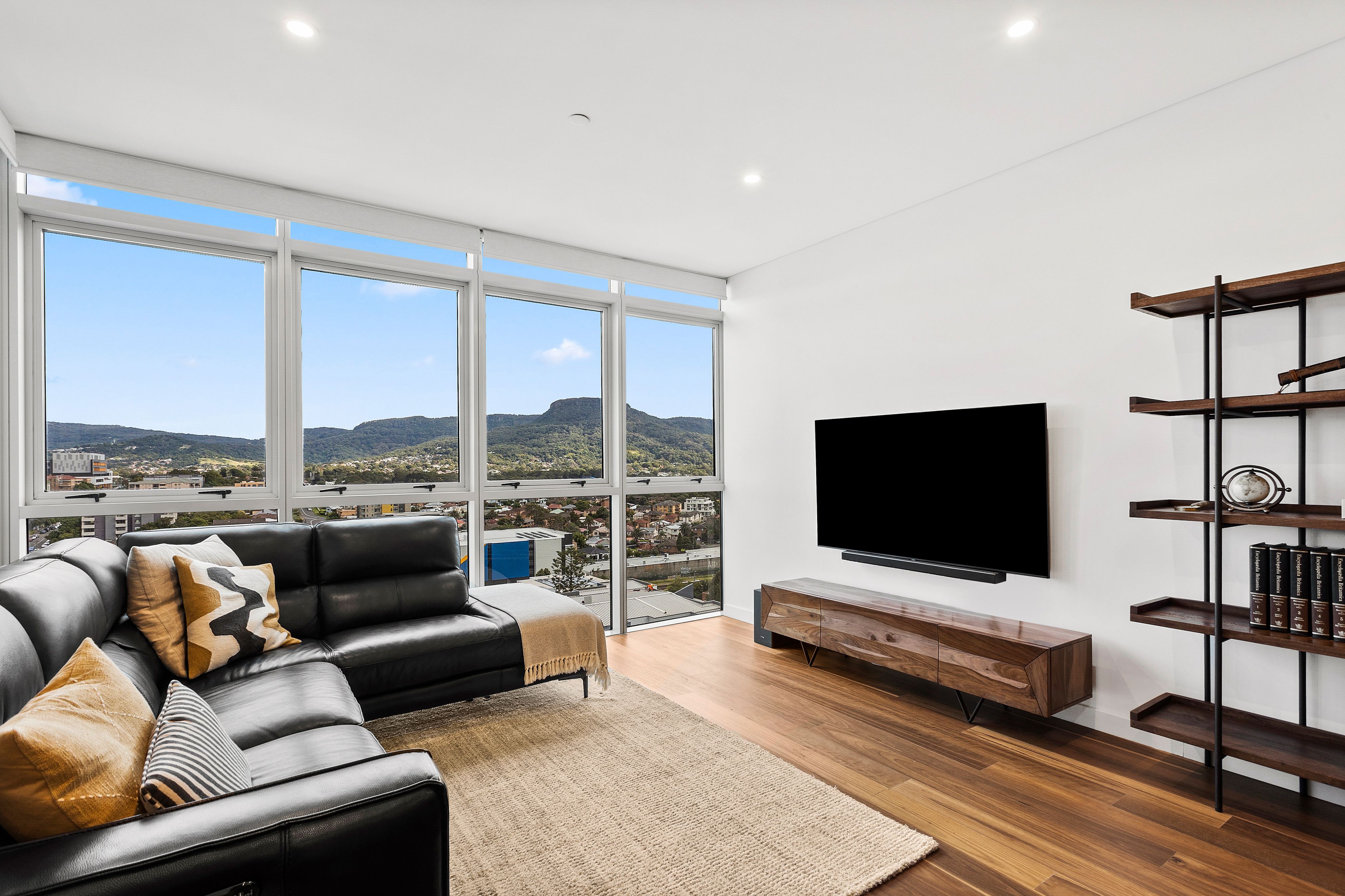 701/10-18 Regent Street, Wollongong, NSW 2500