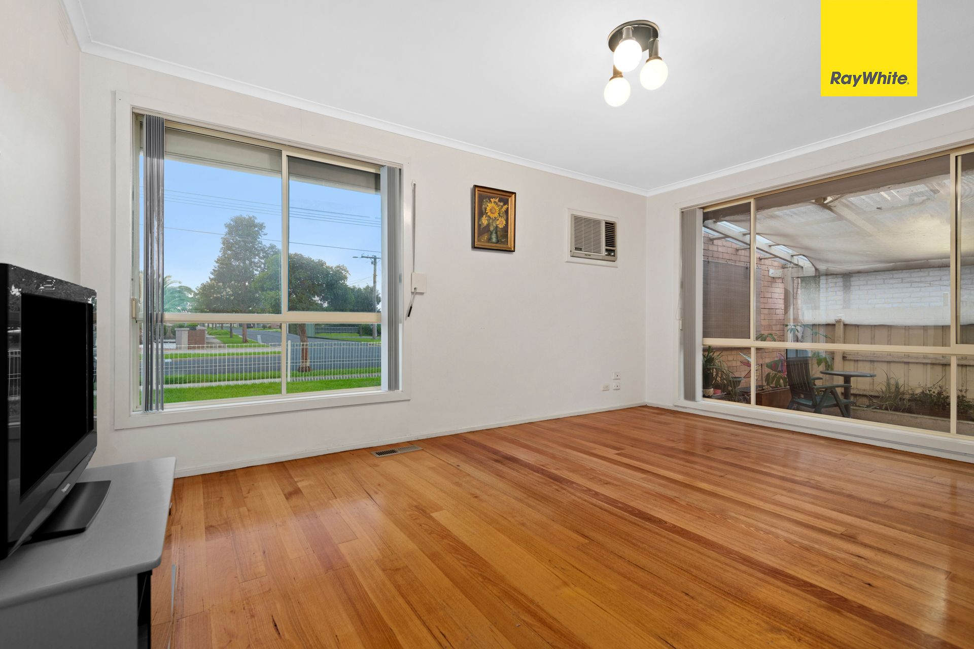 7 Erindale Avenue, Deer Park, VIC 3023
