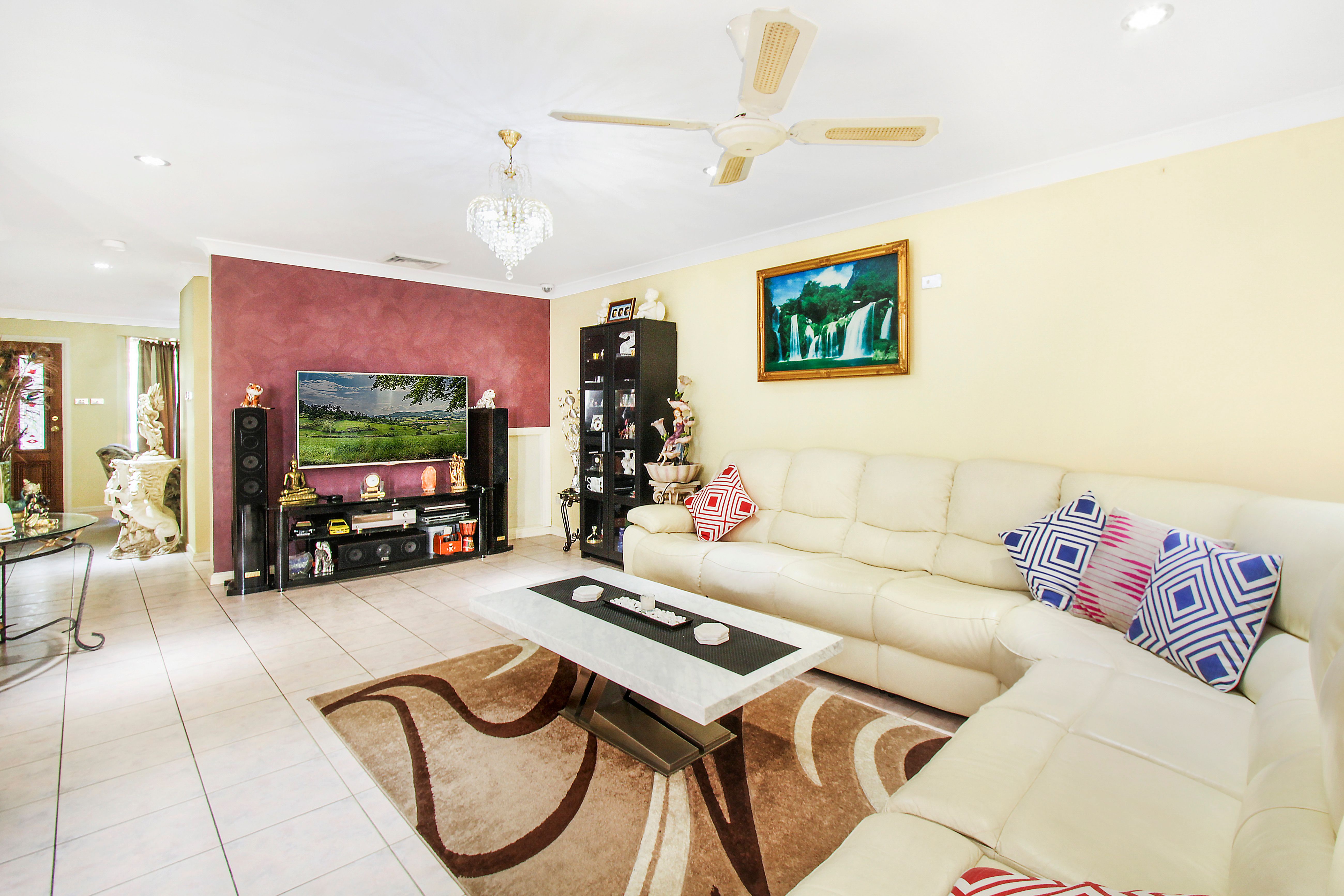 25 Lismore Street, Hoxton Park, NSW 2171