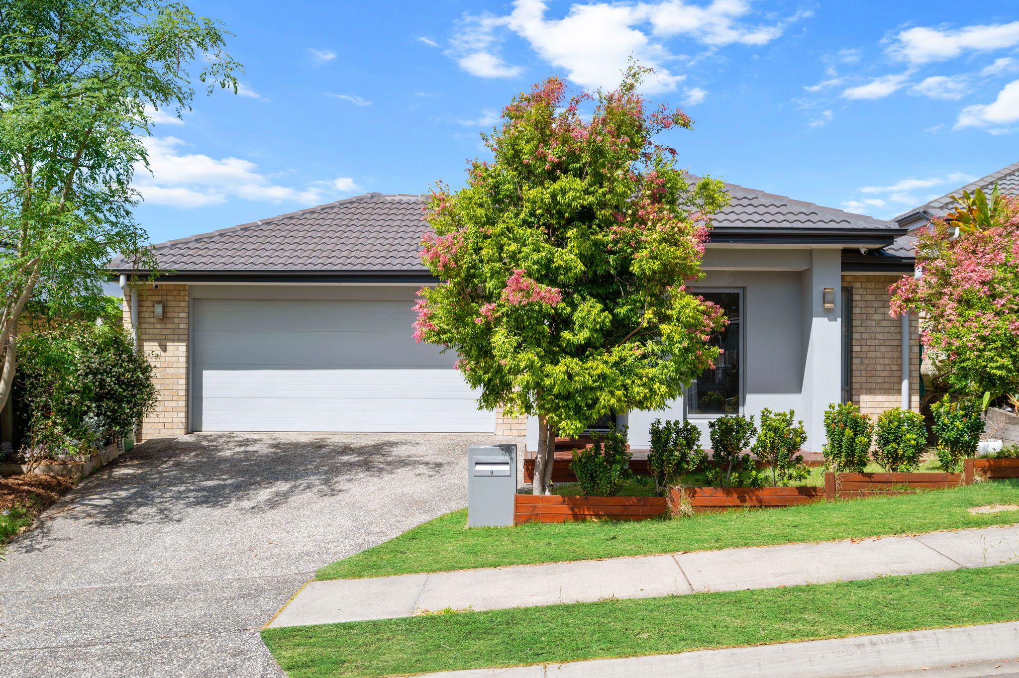 9 Tranquility Street, Springfield Lakes, QLD 4300