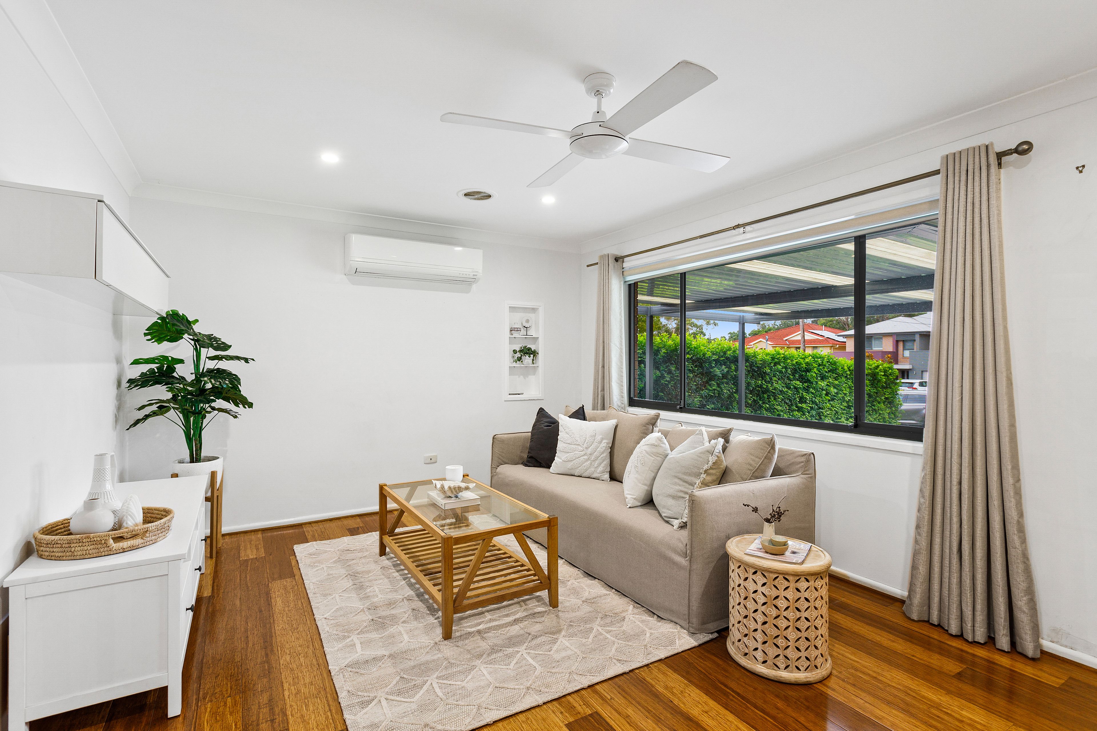 72 Devonshire Crescent, Oak Flats, NSW 2529