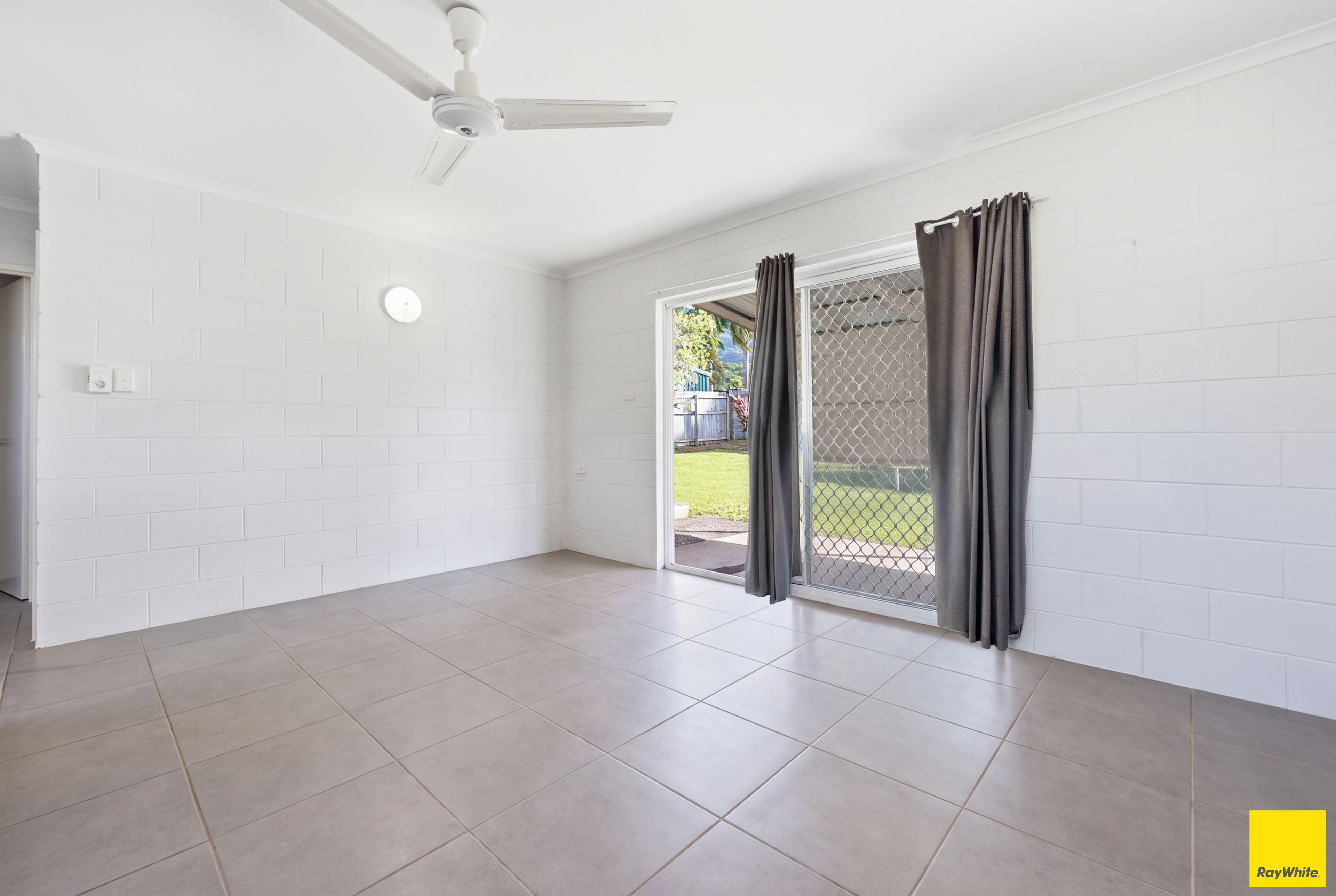 37 Alberta Drive — photo 12 of 24