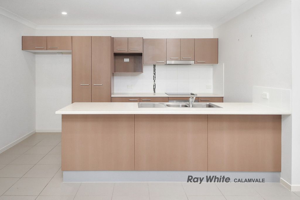 2/15a HAIG Road, Loganlea, QLD 4131