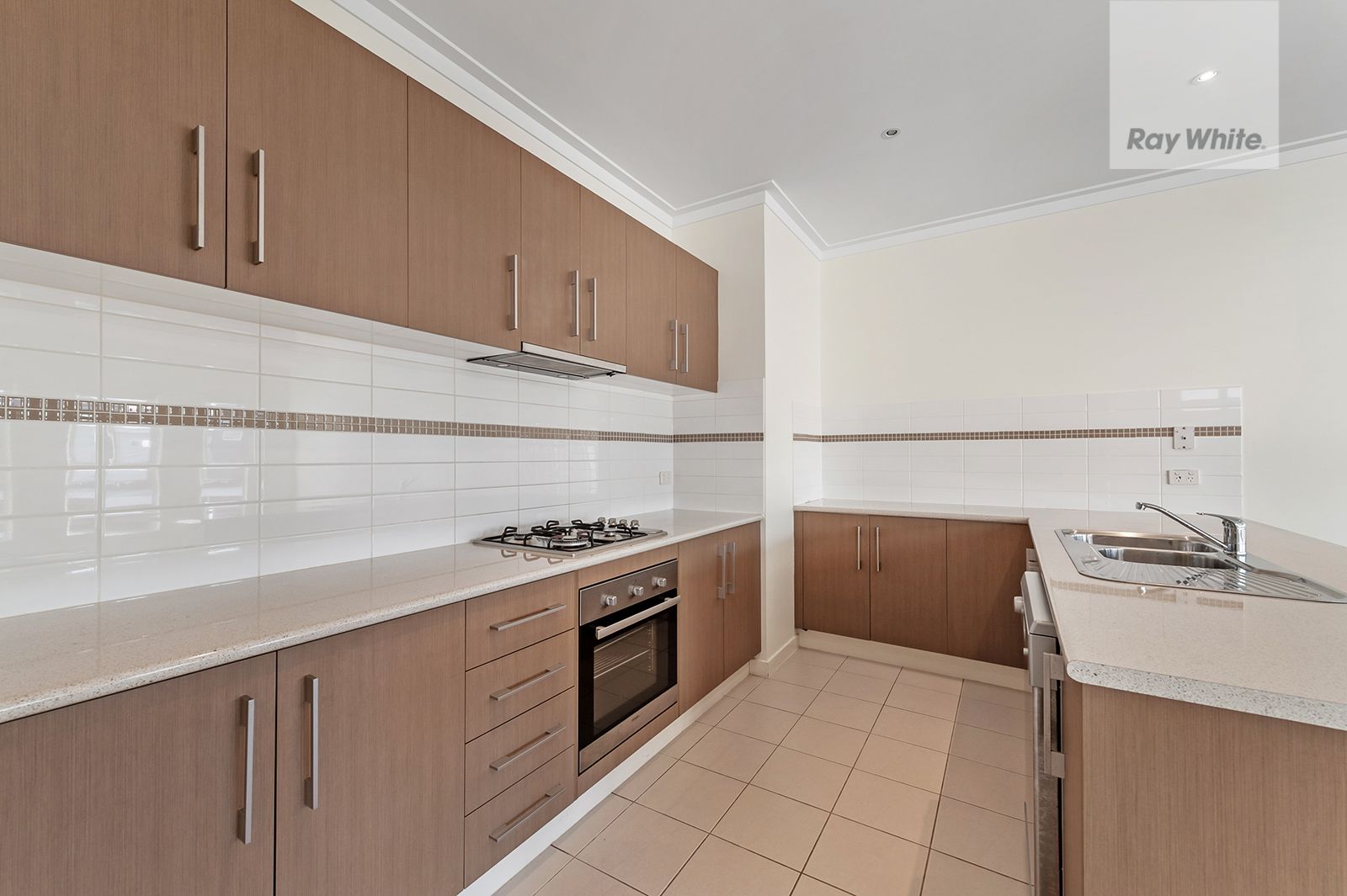 6 Jarrah Place, Craigieburn, VIC 3064