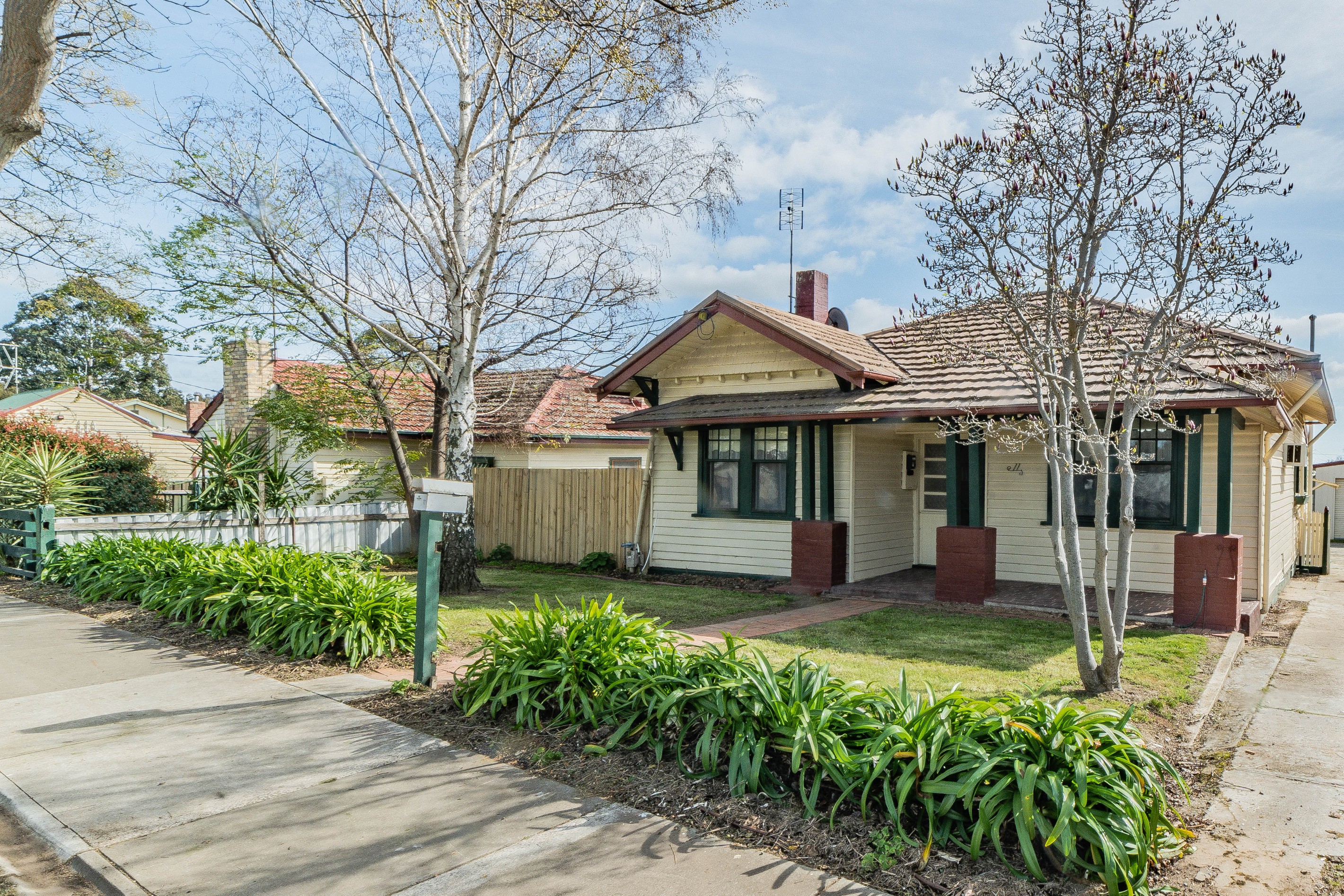 11 Carolin Street, Flora Hill, VIC 3550
