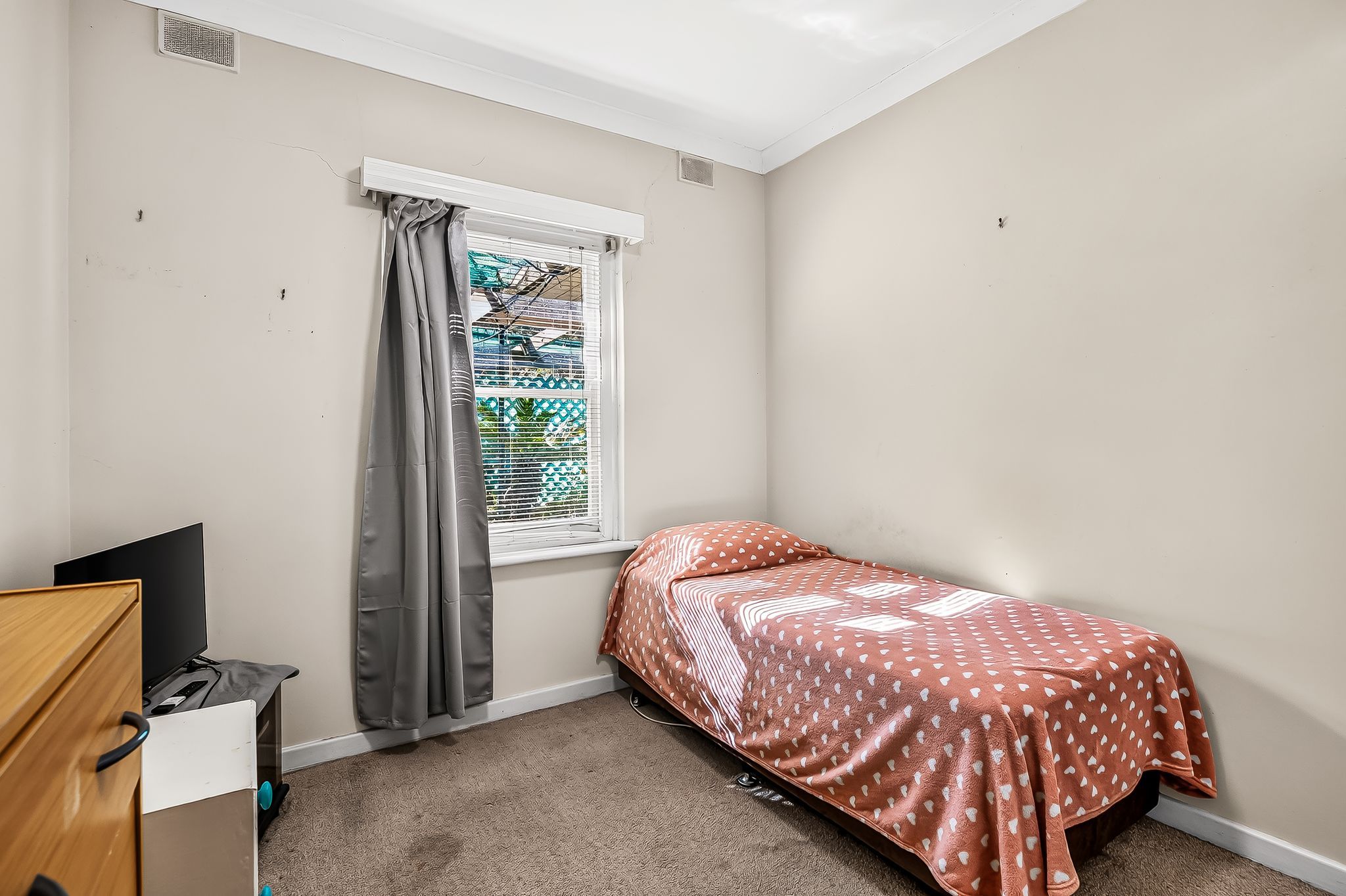 17 Emery Road — photo 9 of 16