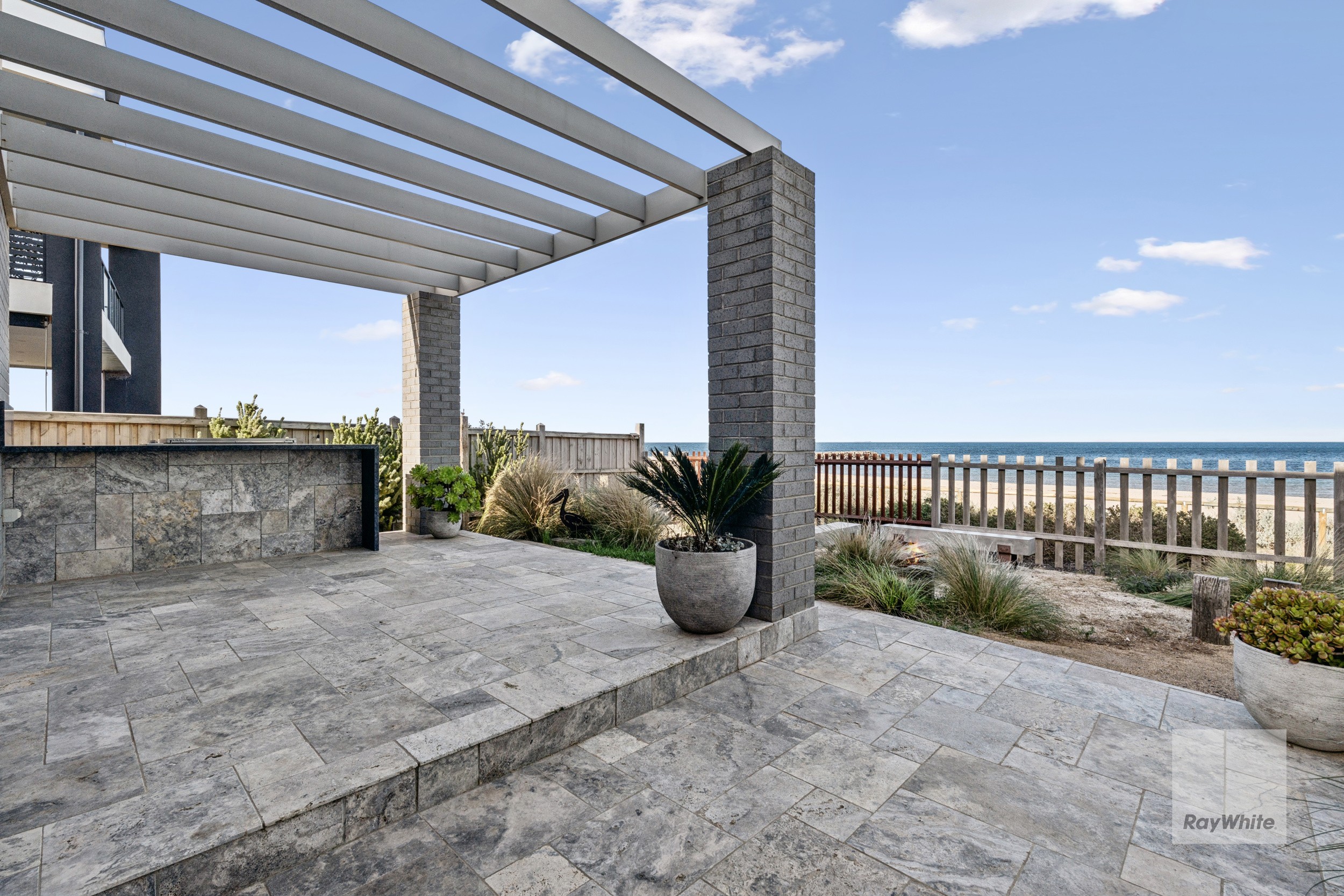 4 Topsails Close, Werribee South, VIC 3030