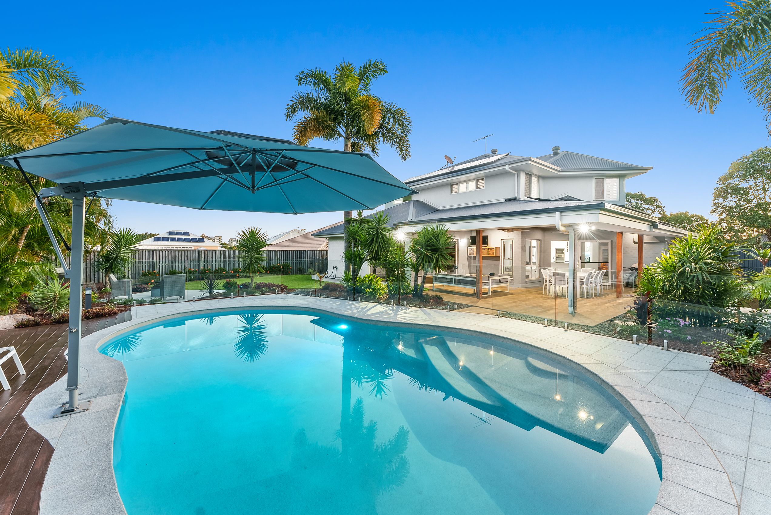 33 Chilton Crescent, North Lakes, QLD 4509