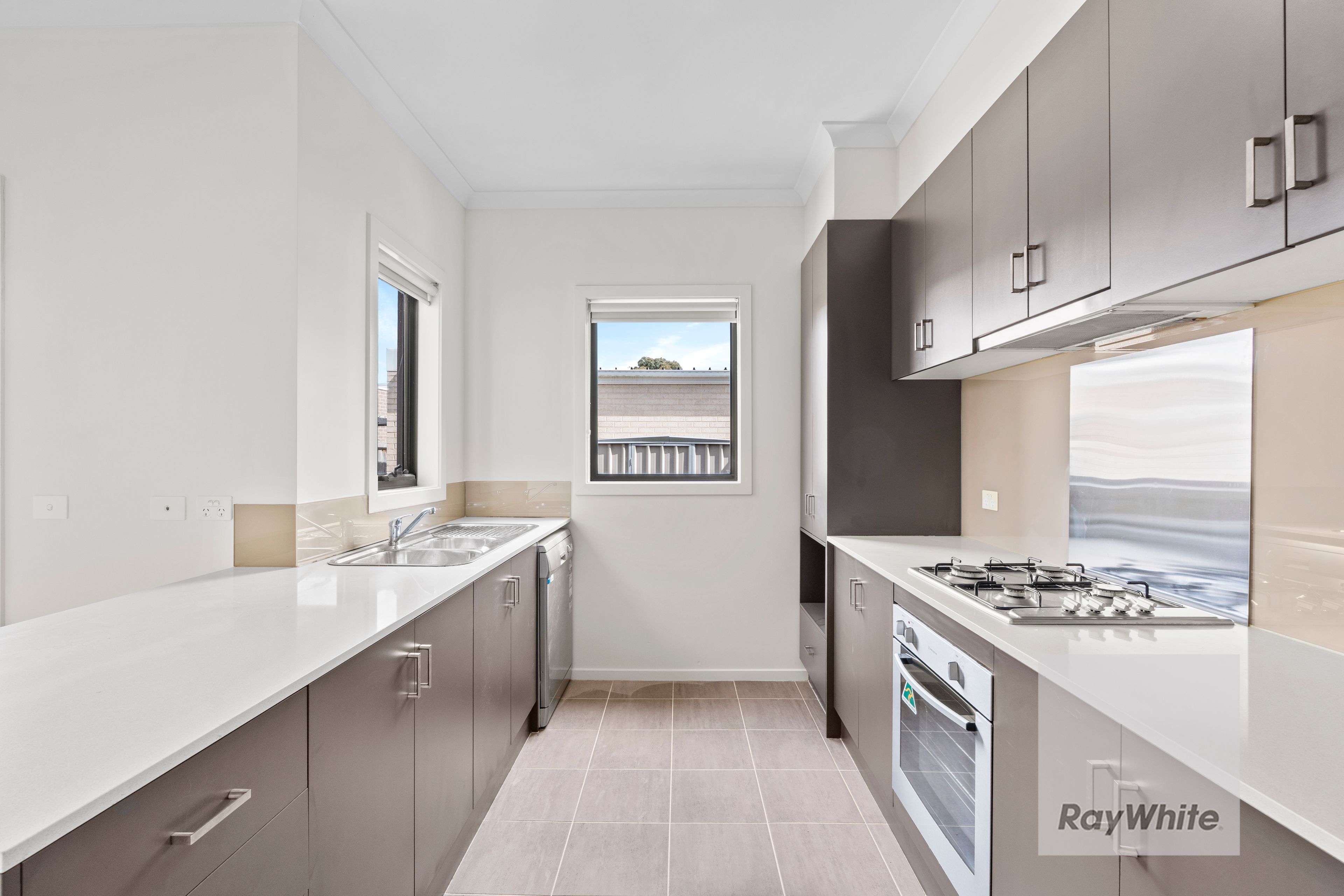 17 Pontoon Street — photo 5 of 14